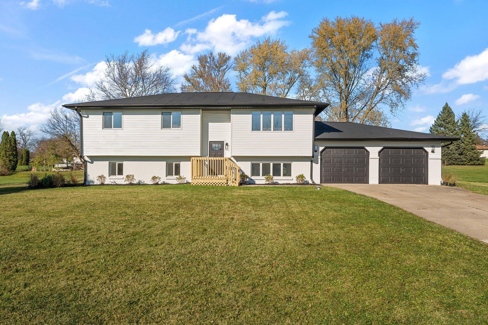 6510 E 85th Court