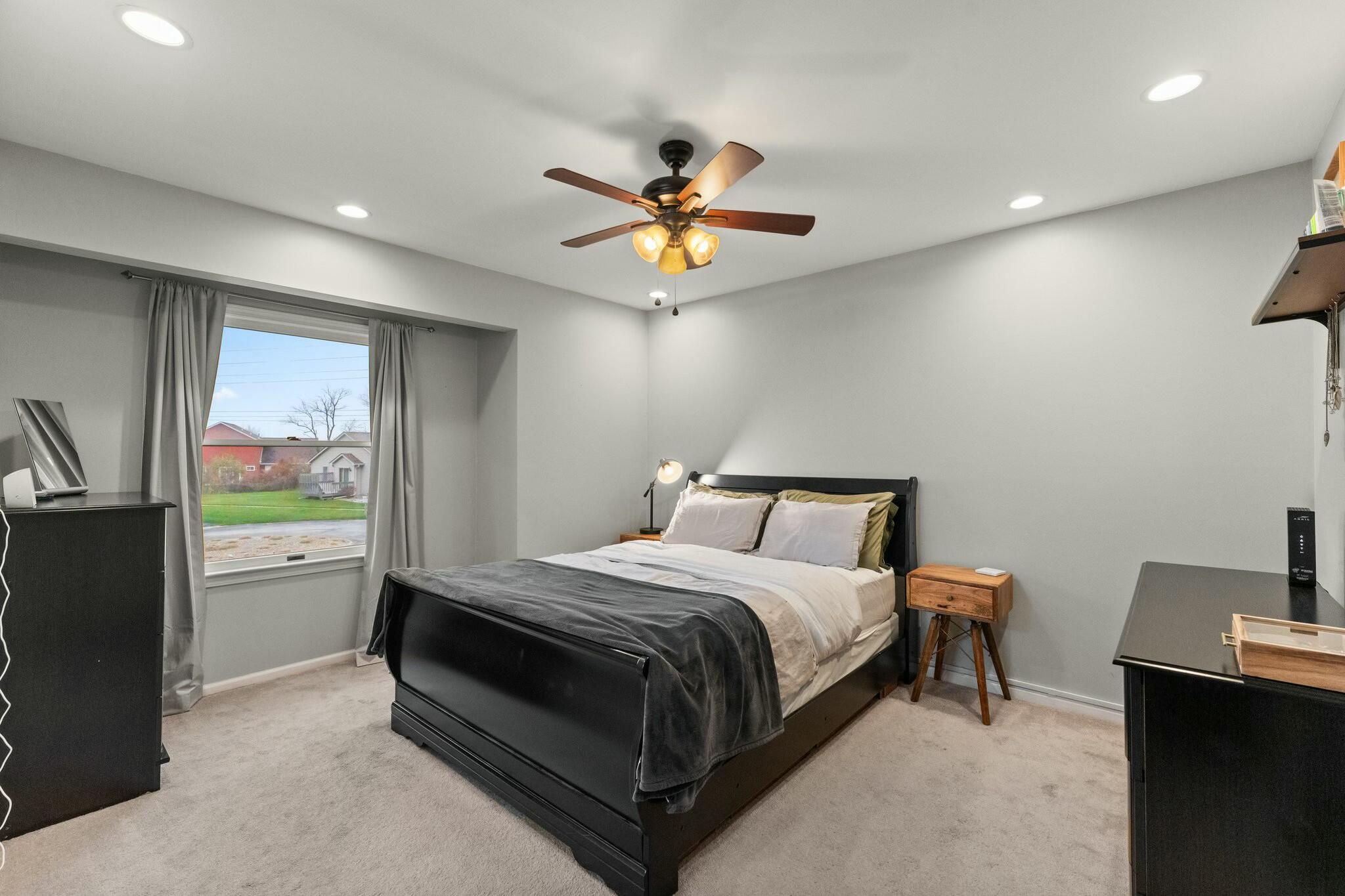 3608 Timberbridge Drive Unit: F