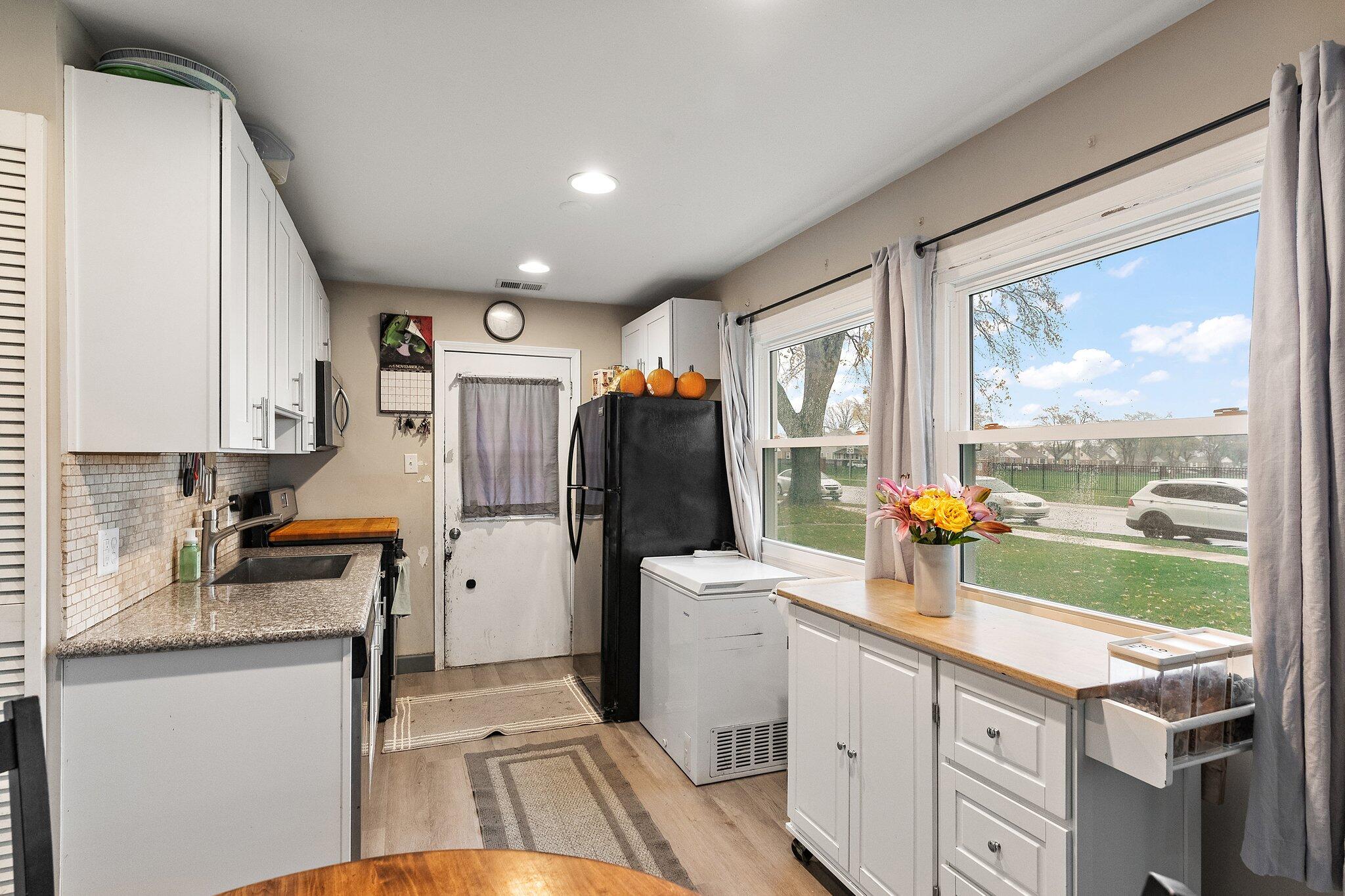 26 N Delaware Street