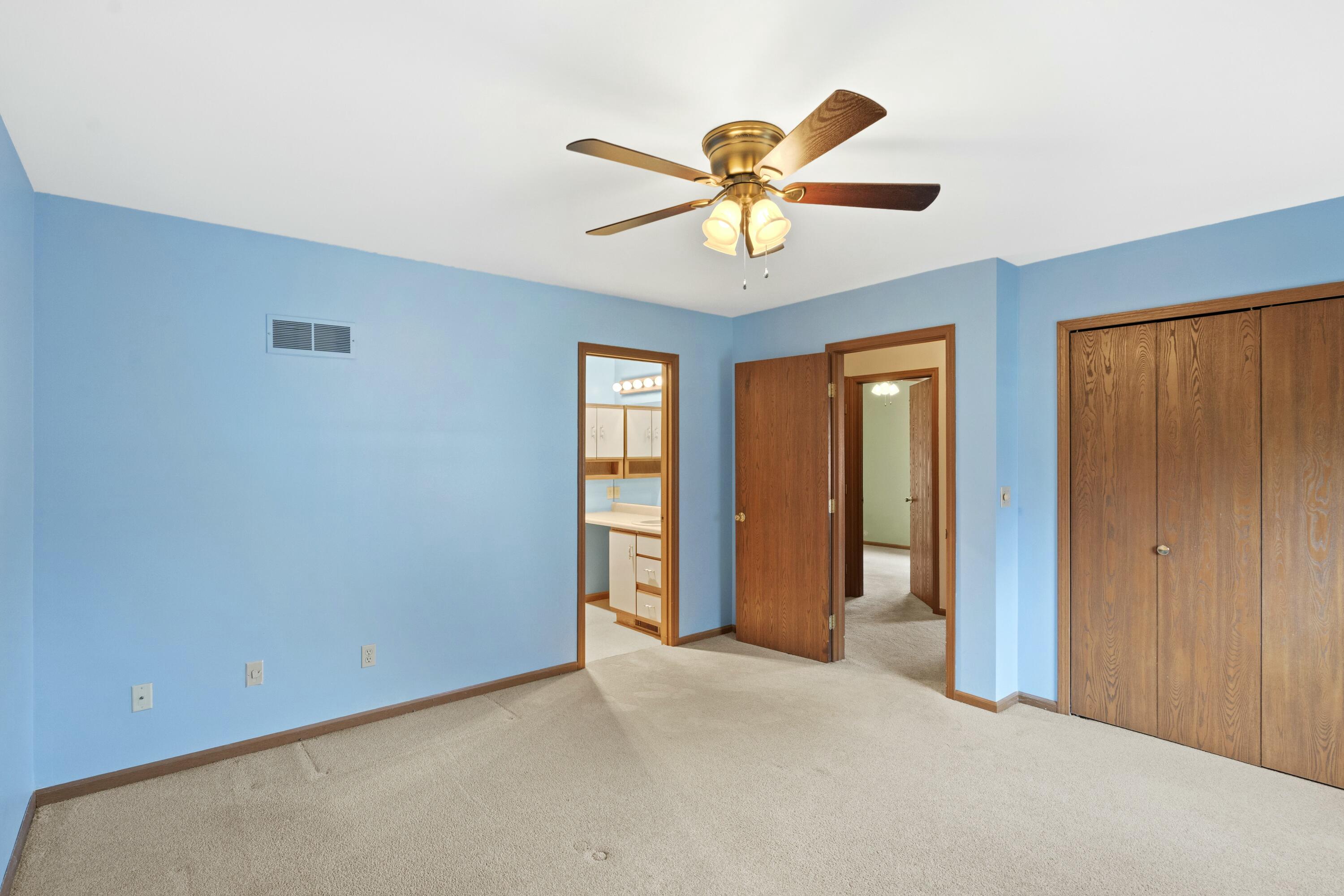 9814 Lincoln Court