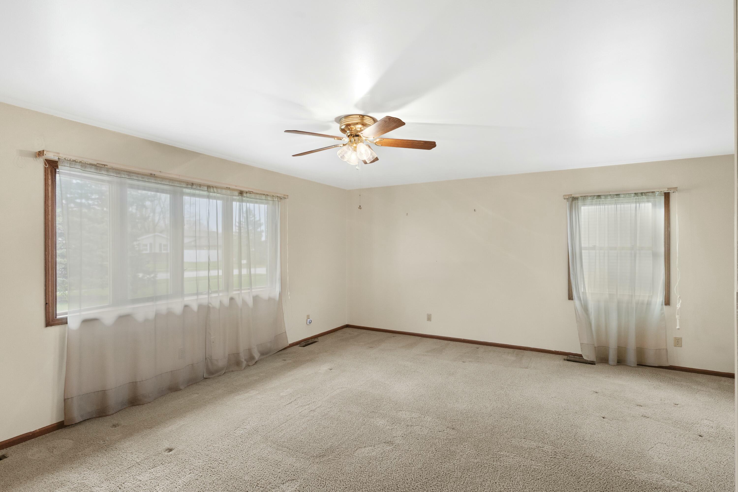 9814 Lincoln Court
