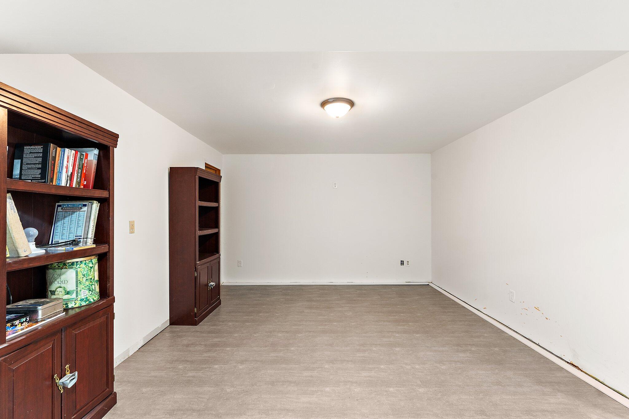 2937 Amanda Drive