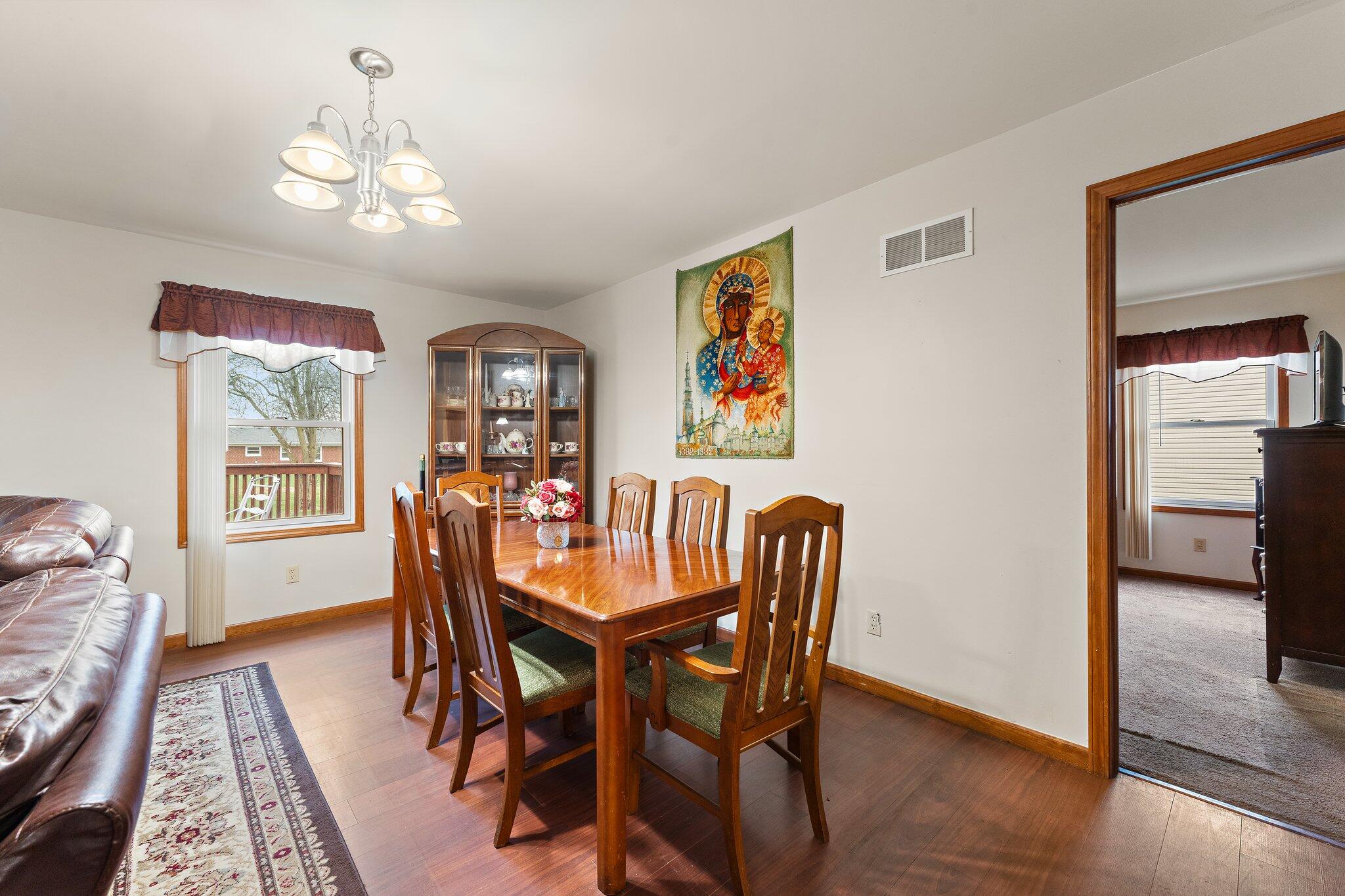 2937 Amanda Drive