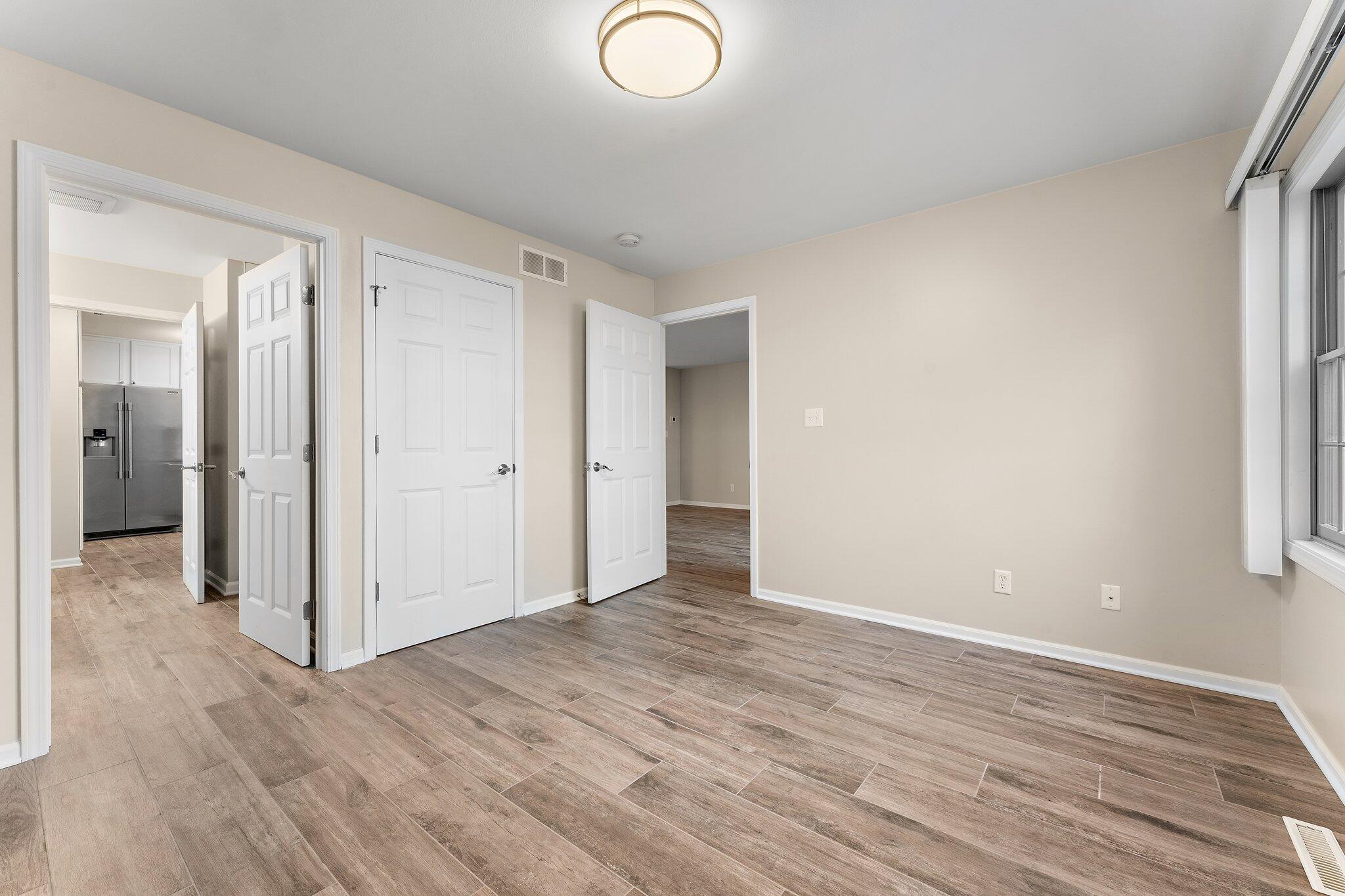 10340 White Oak Lane Unit: 1B