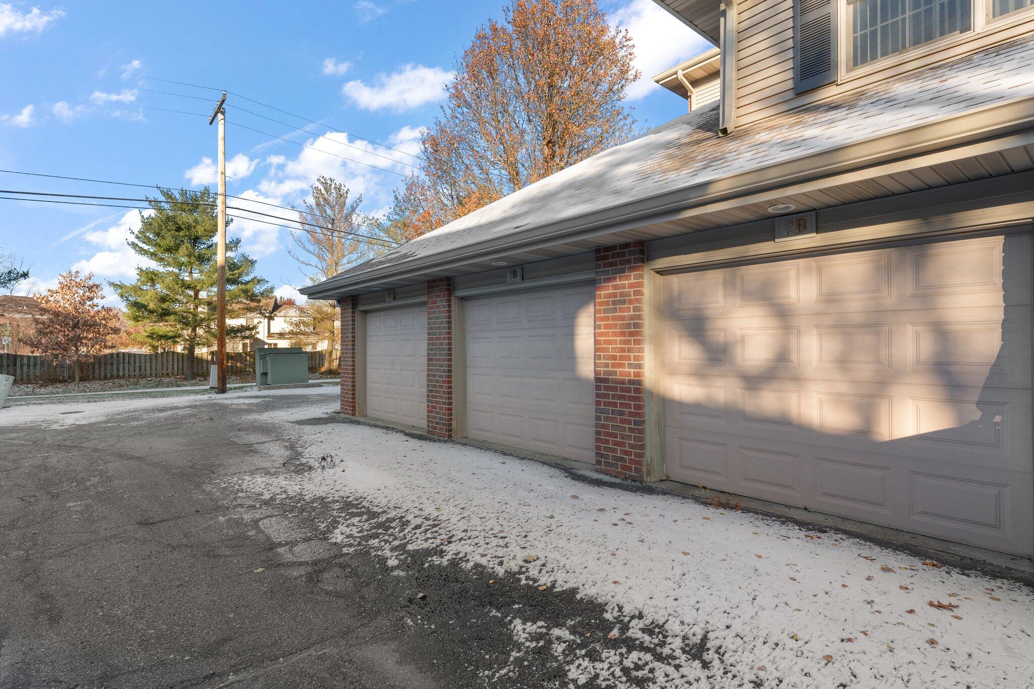 10340 White Oak Lane Unit: 1B