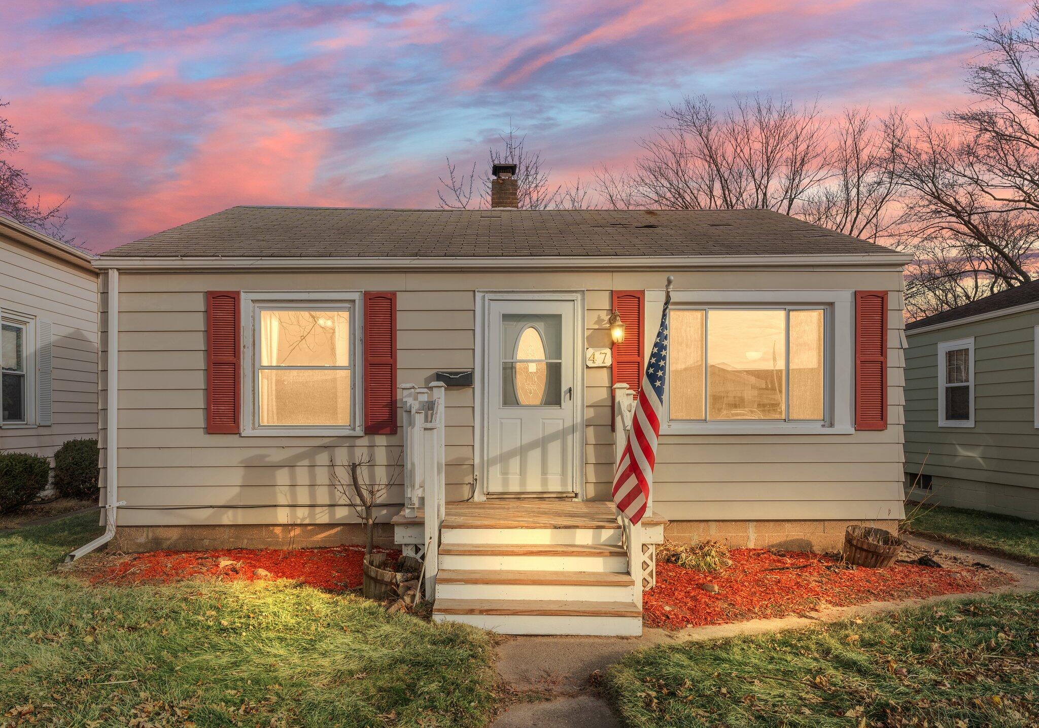 47 N Wisconsin Street