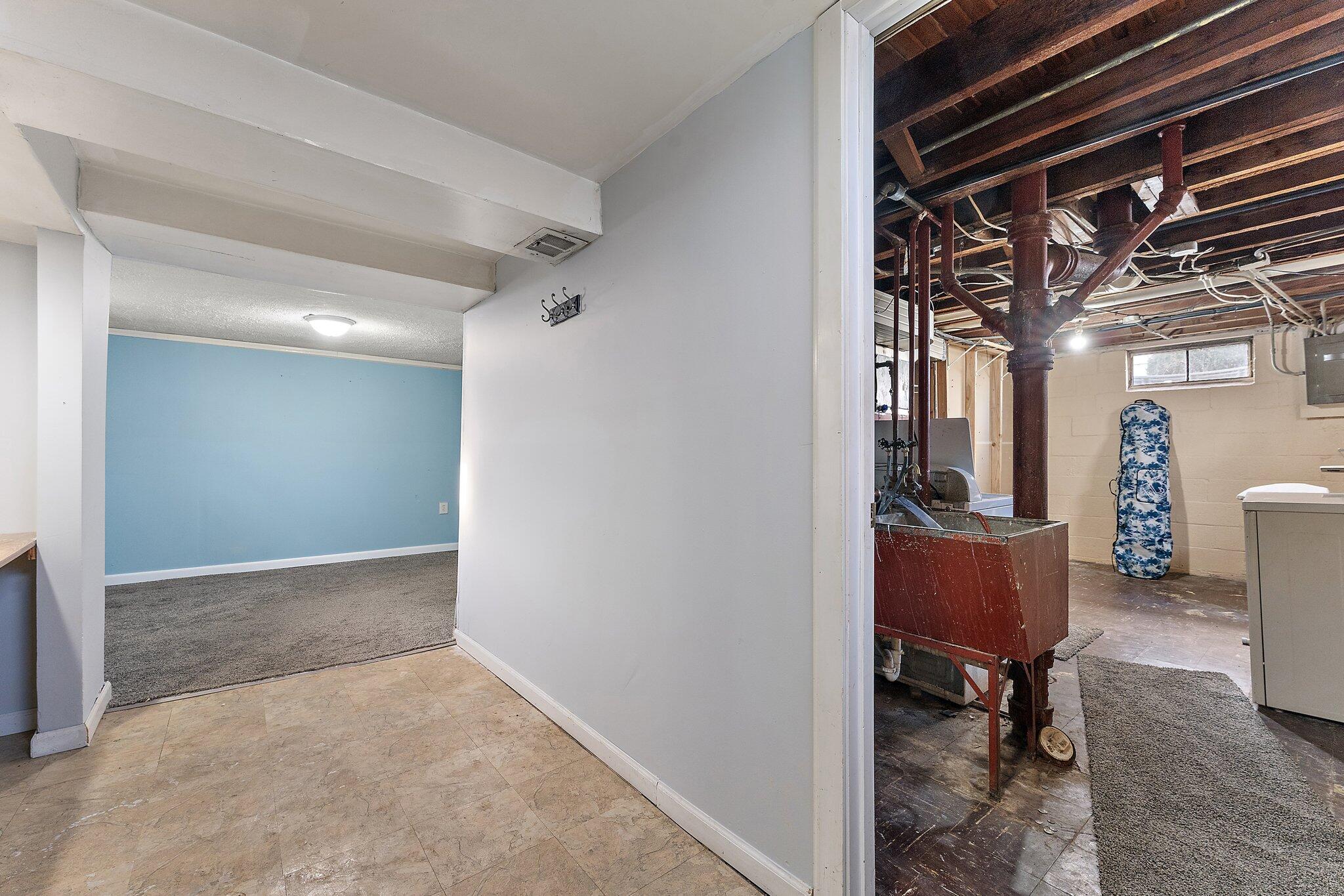 47 N Wisconsin Street