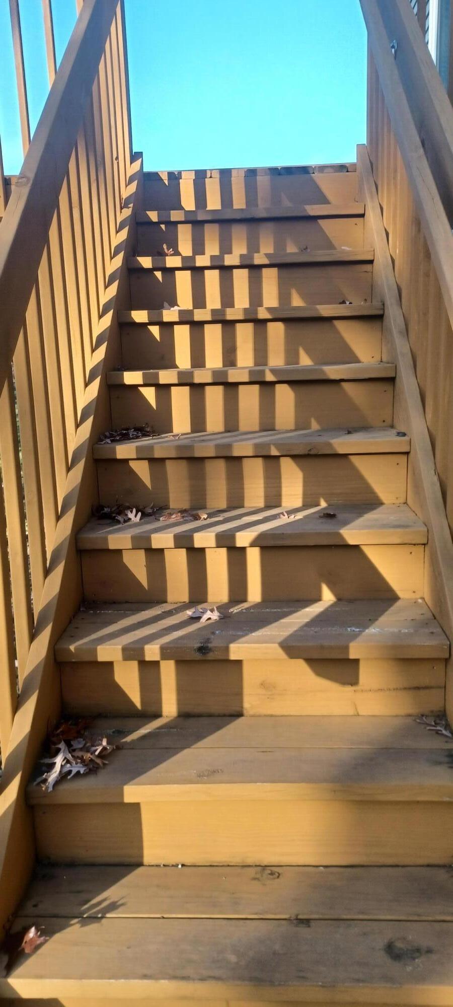 1011 Oak Grove Court