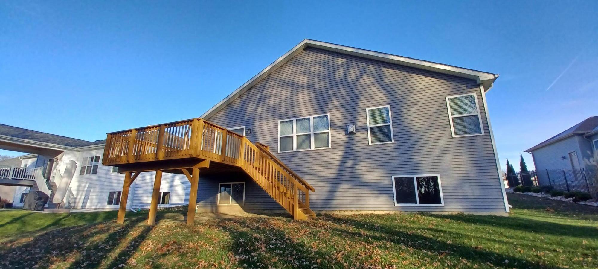 1011 Oak Grove Court