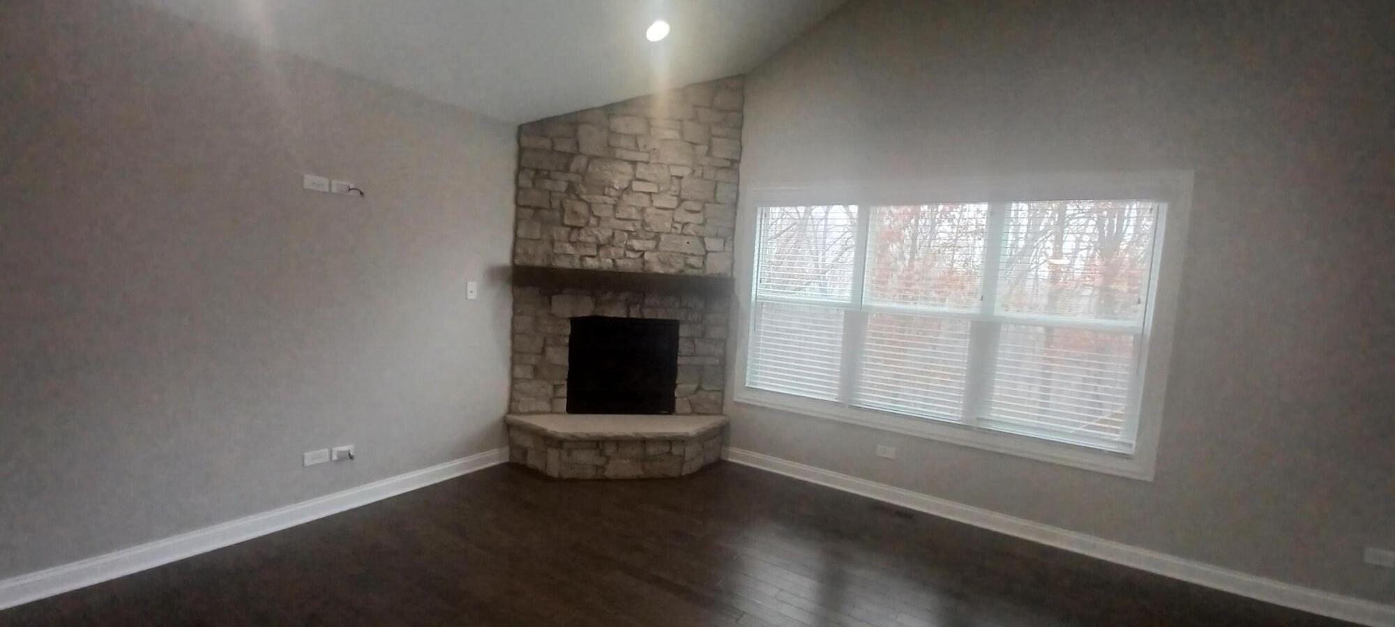 1011 Oak Grove Court