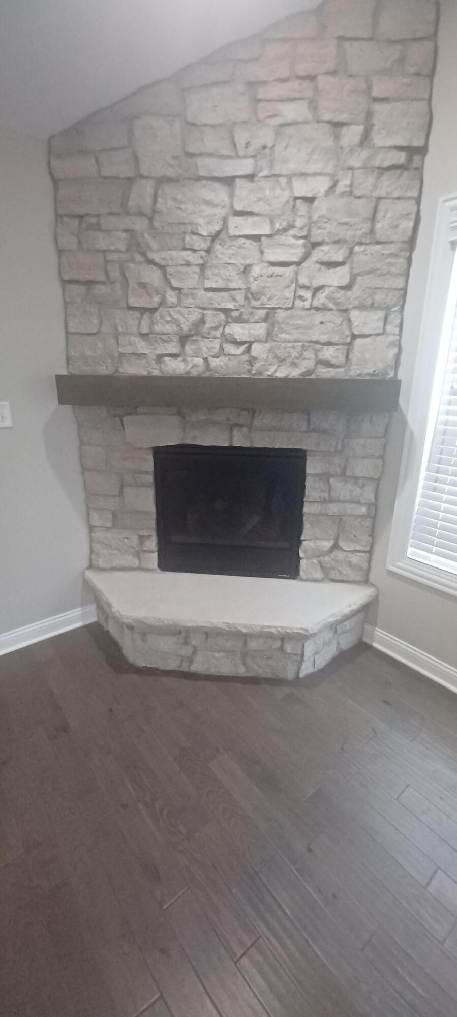 1011 Oak Grove Court