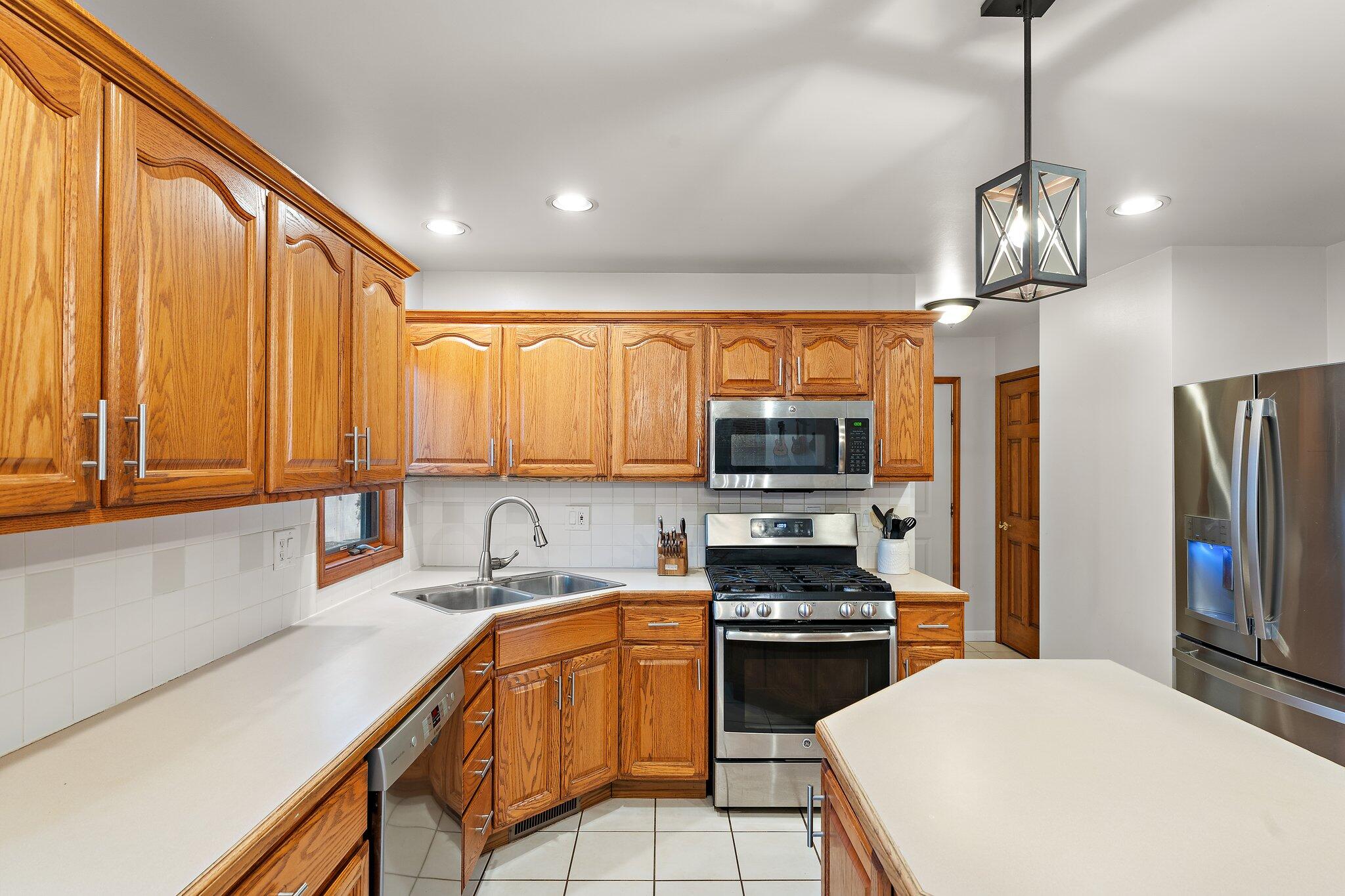 7010 Dove Drive