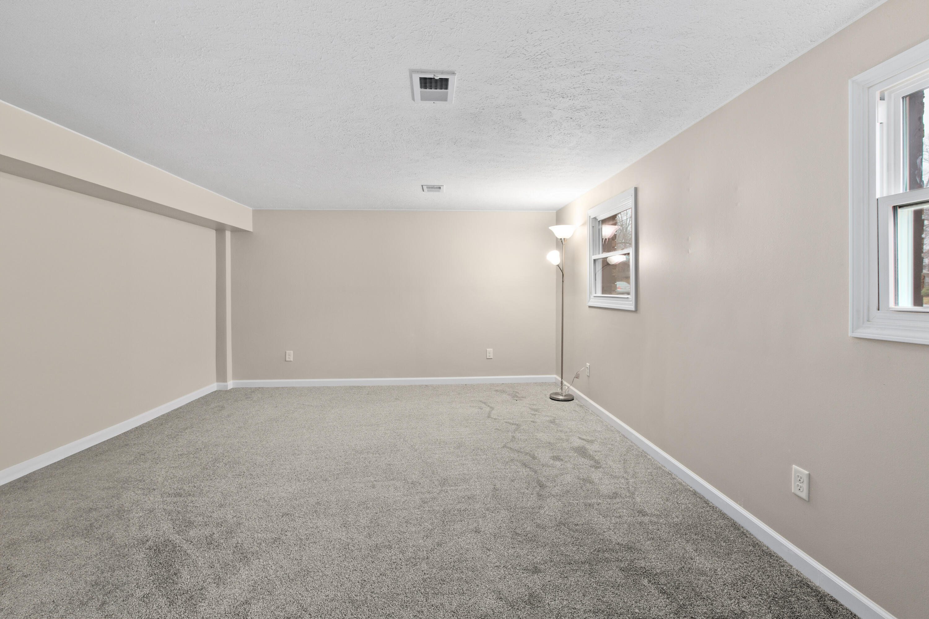 6132 Sunrise Avenue