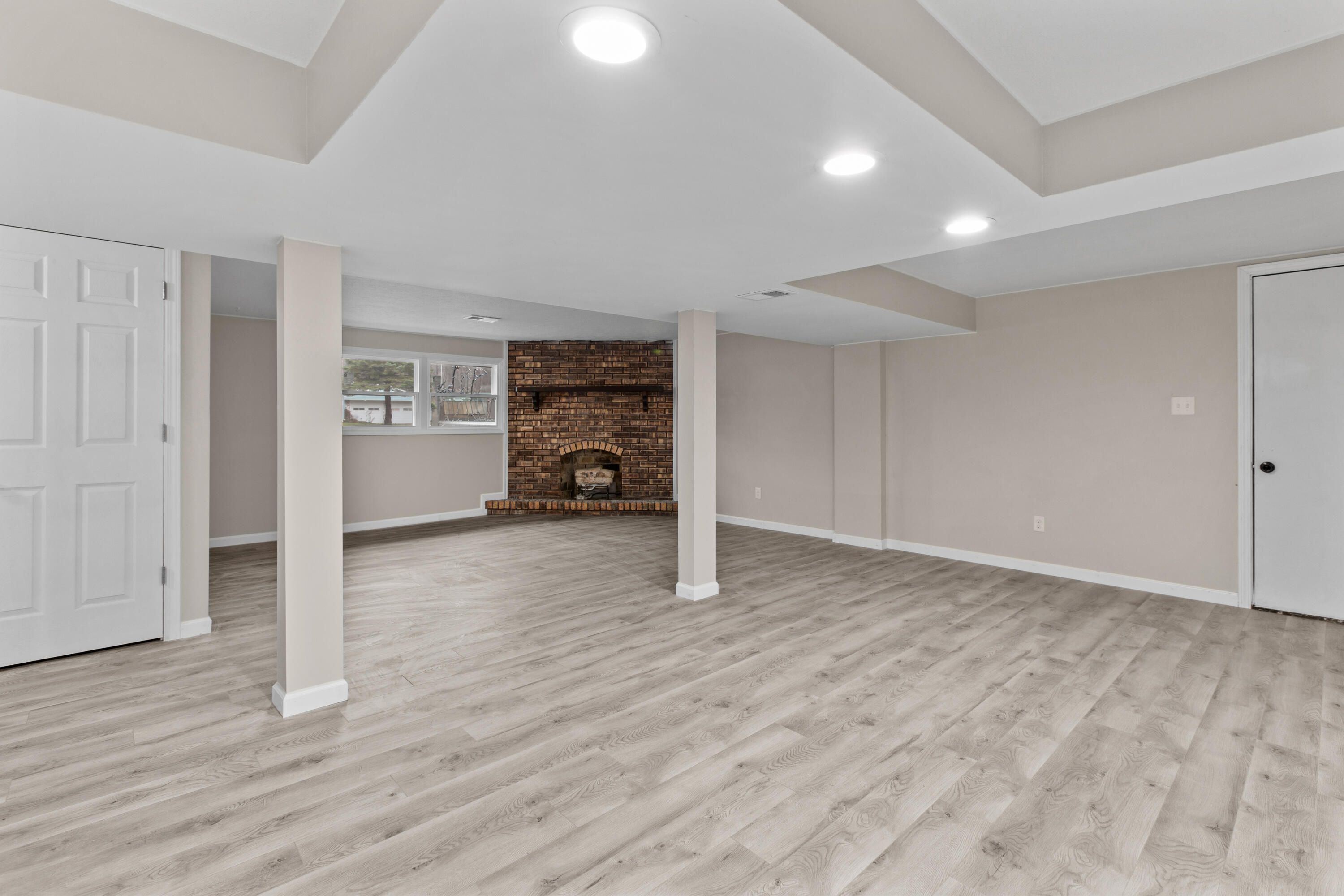 6132 Sunrise Avenue