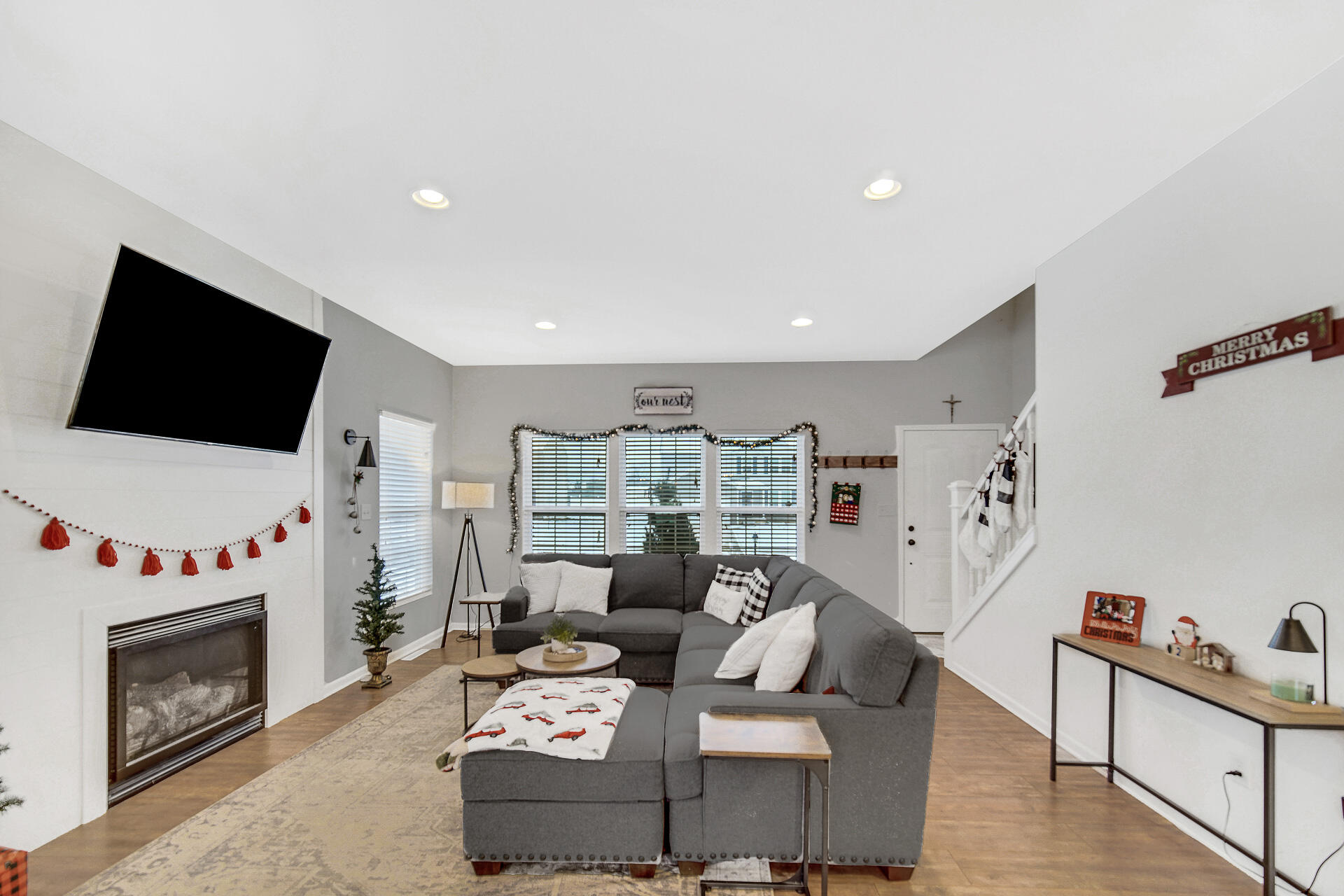 10153 W Rolling Meadows Drive