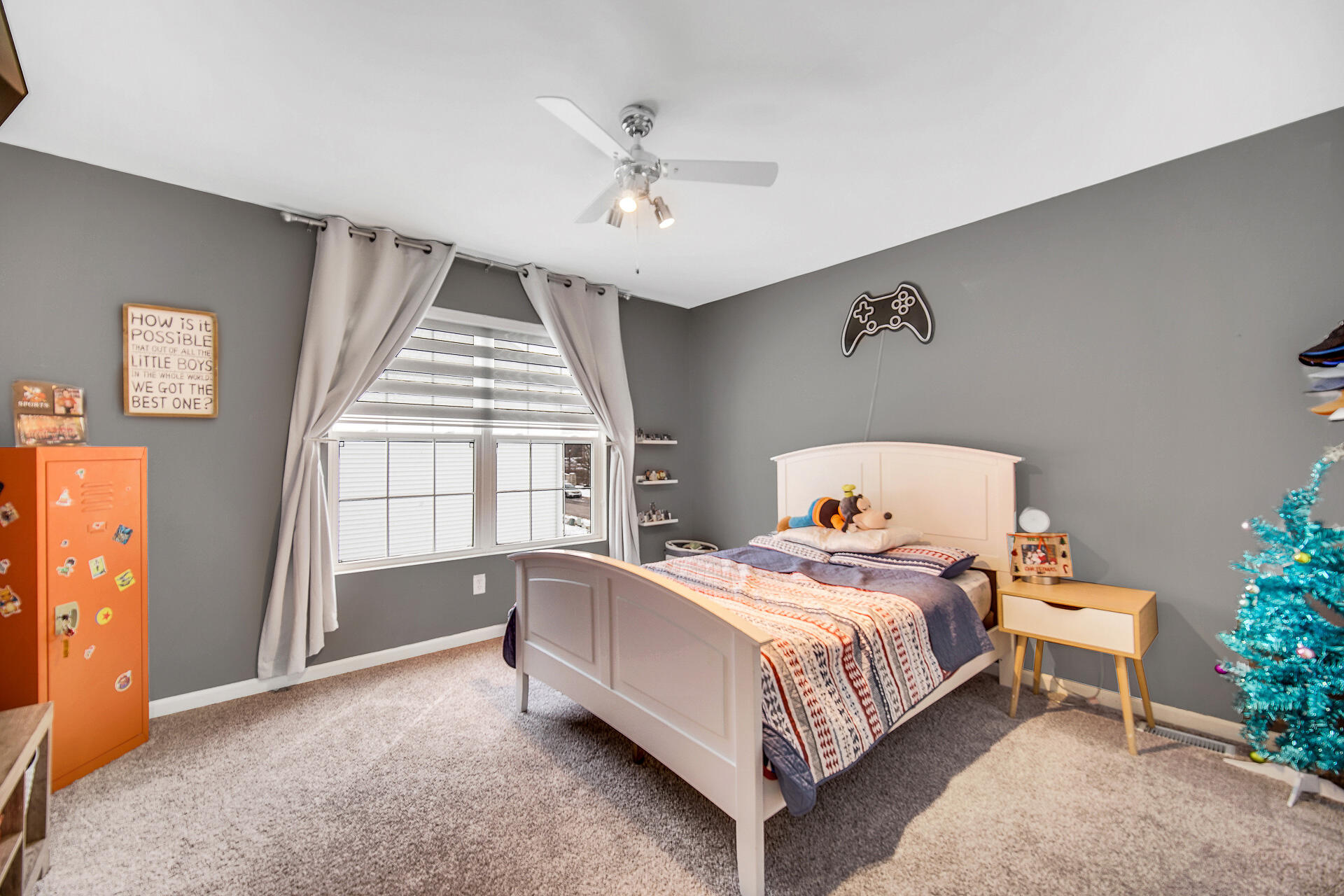 10153 W Rolling Meadows Drive