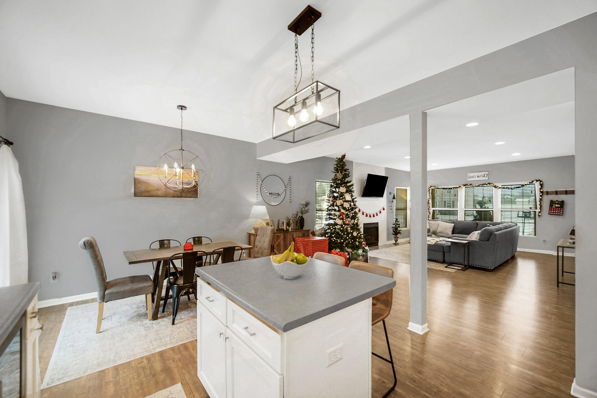 10153 W Rolling Meadows Drive