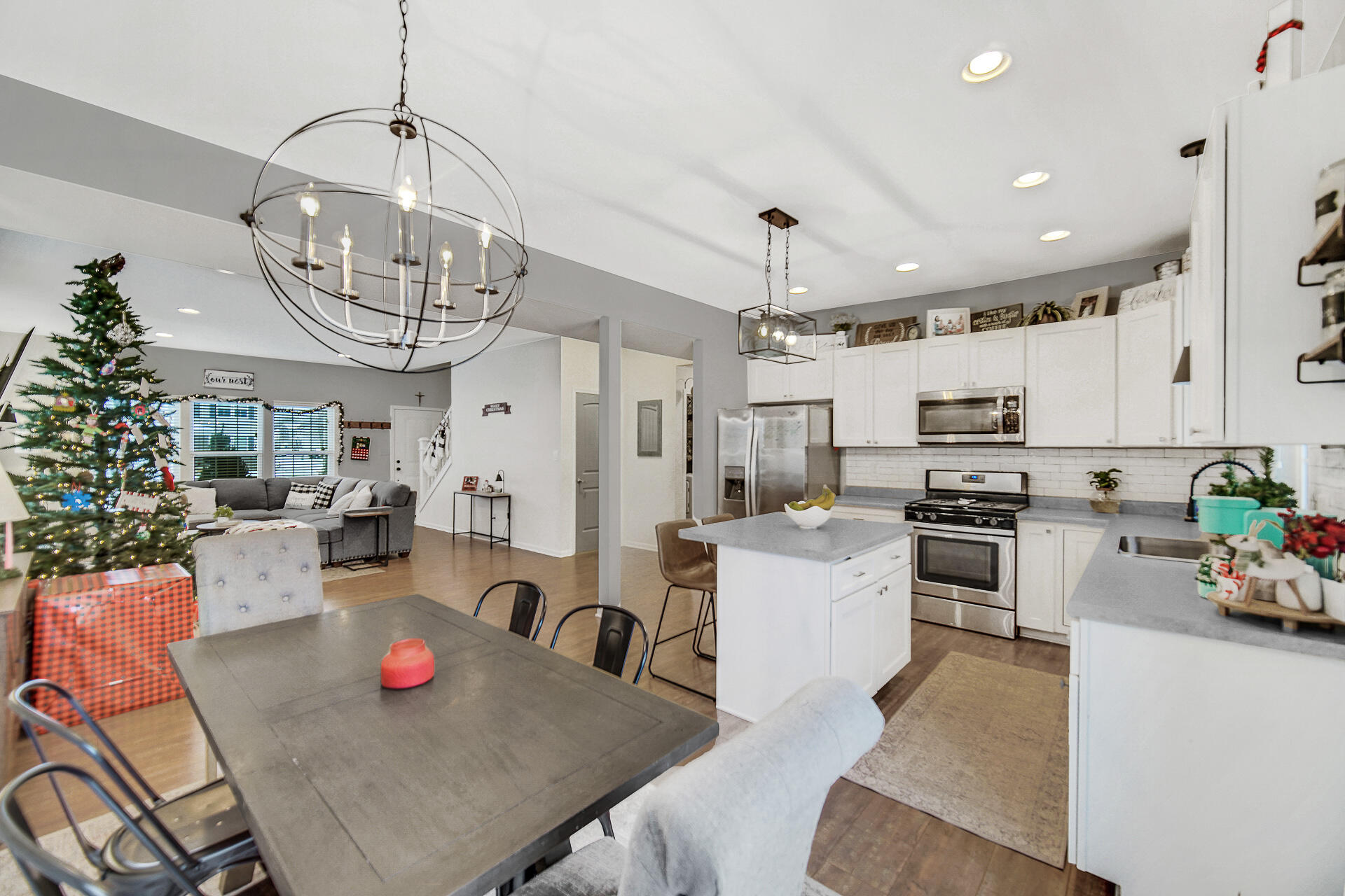 10153 W Rolling Meadows Drive