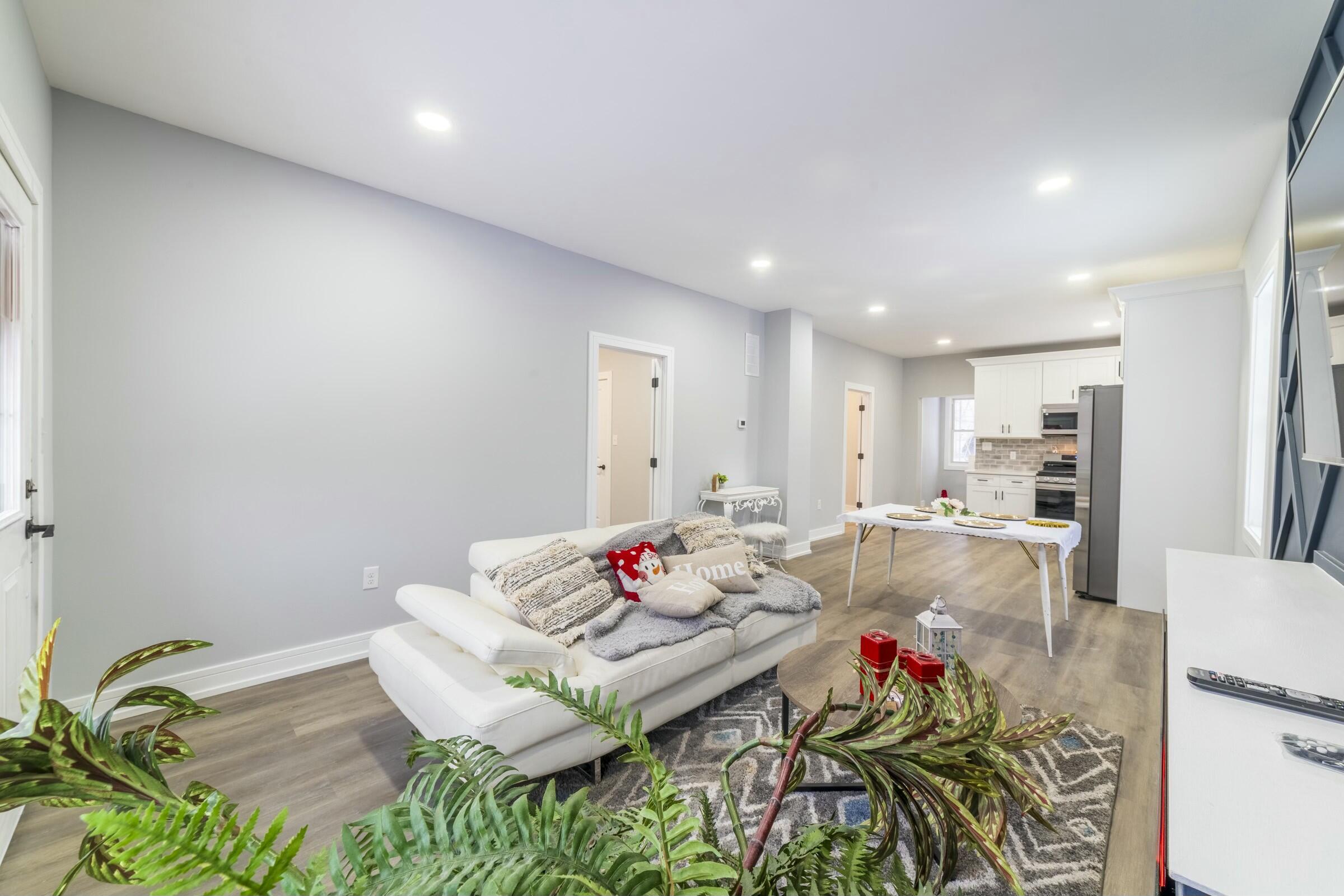 3404 Connecticut Street