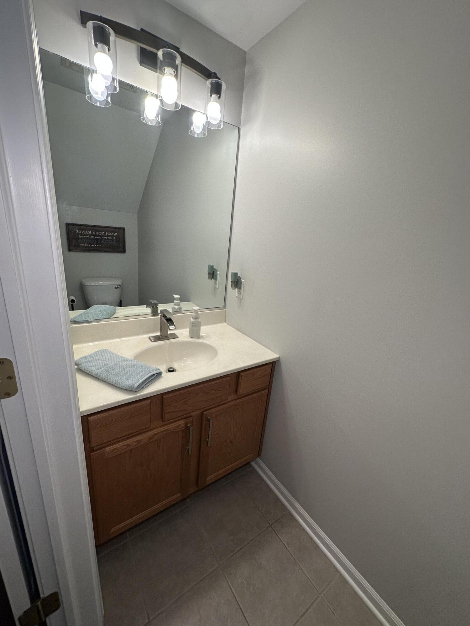 847 Flagstone Drive