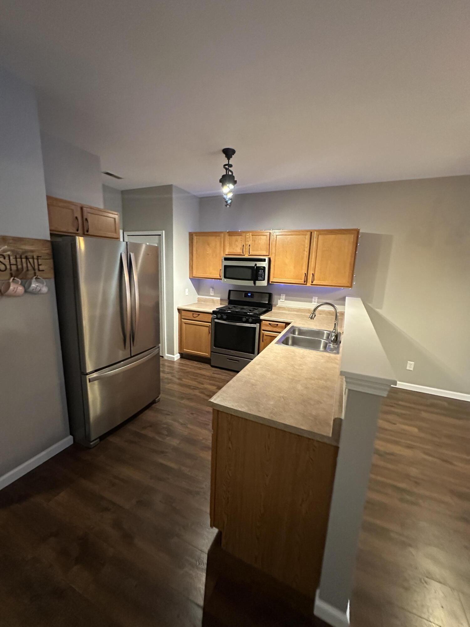 847 Flagstone Drive