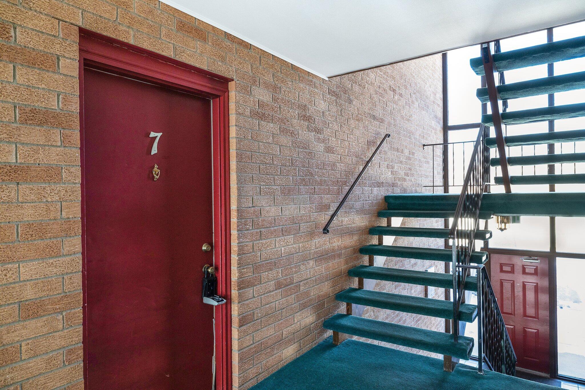 716 Moraine Trace Unit: 7