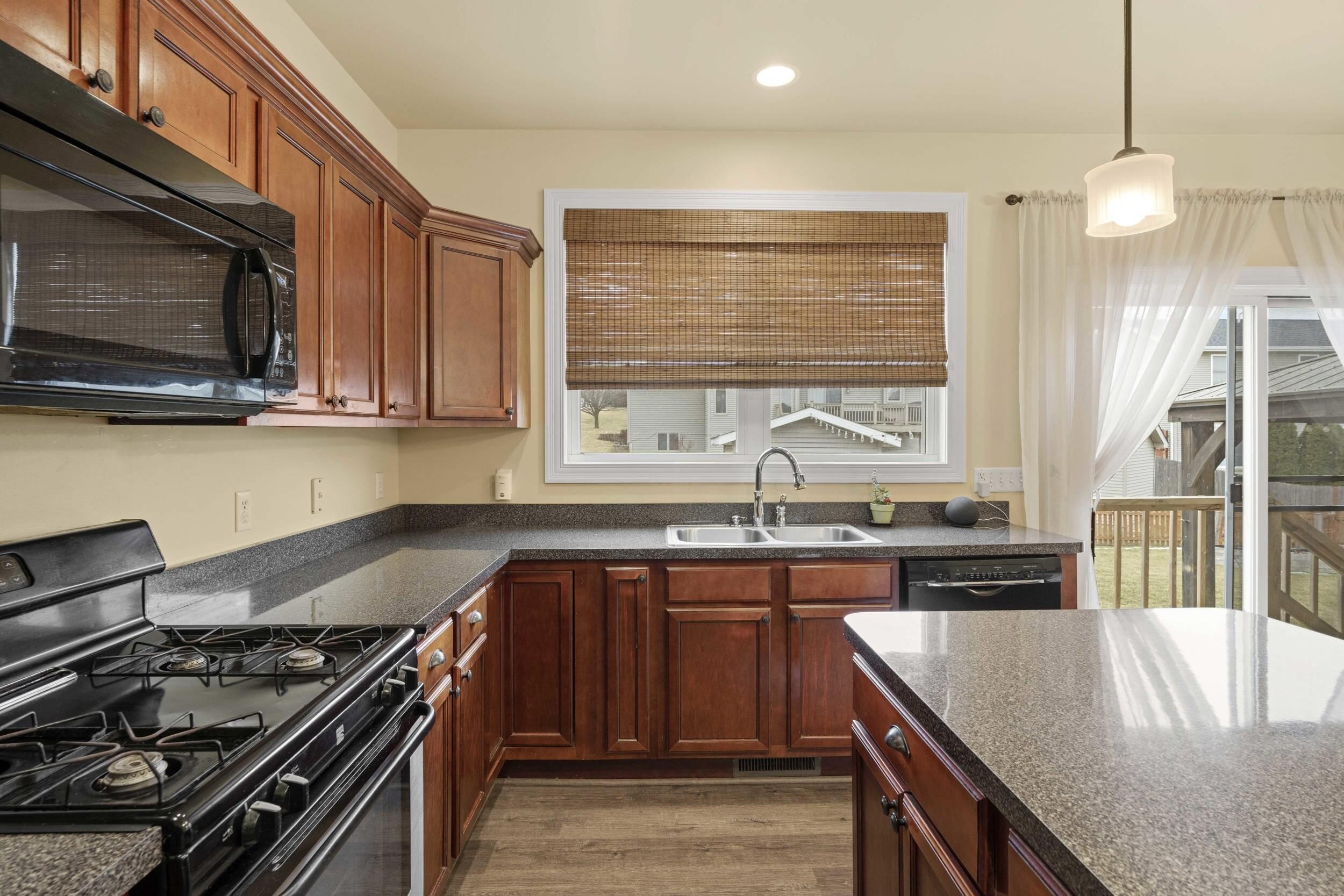 163 W 126th Avenue