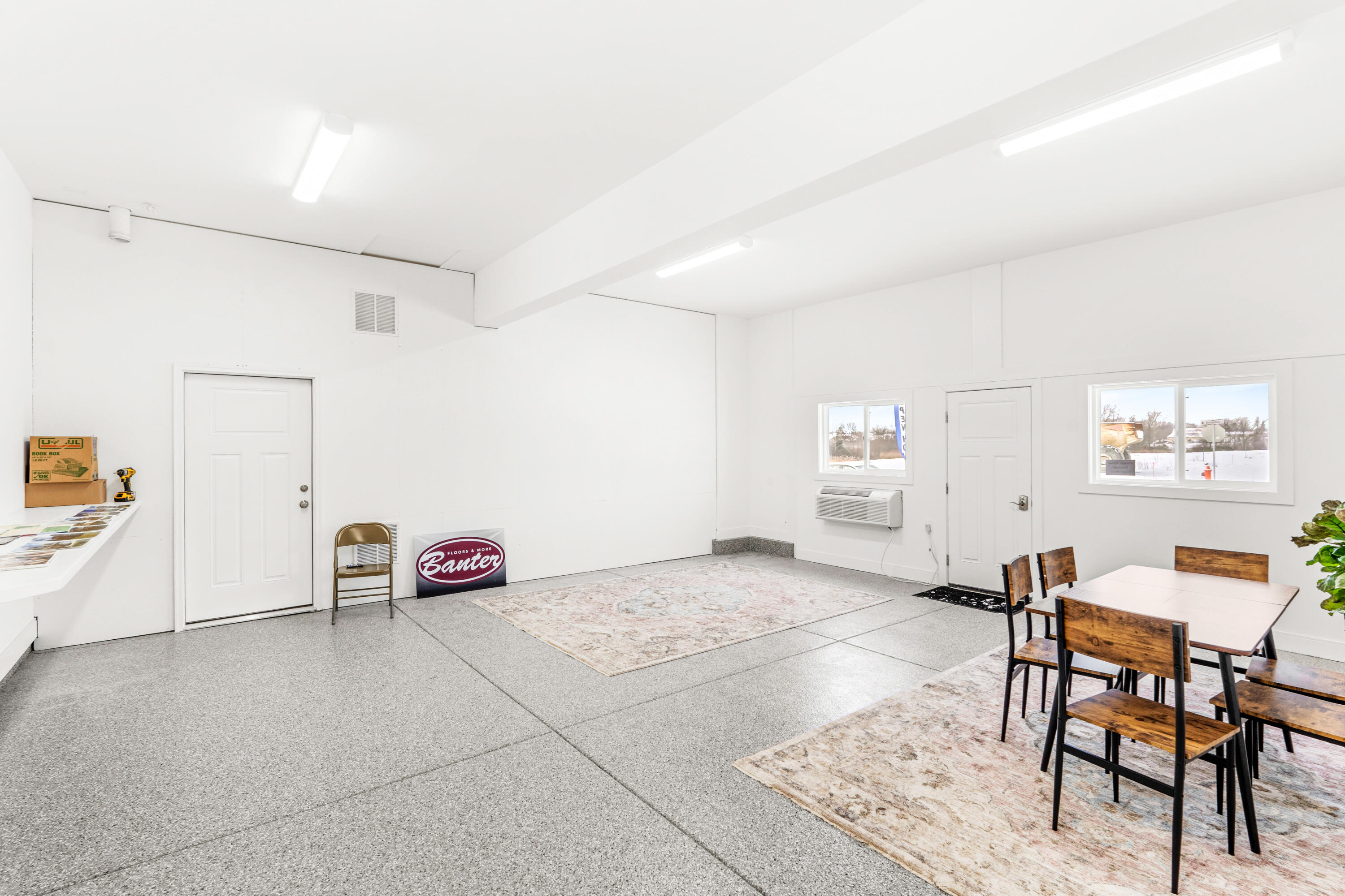 1540 Brackenbury Lane