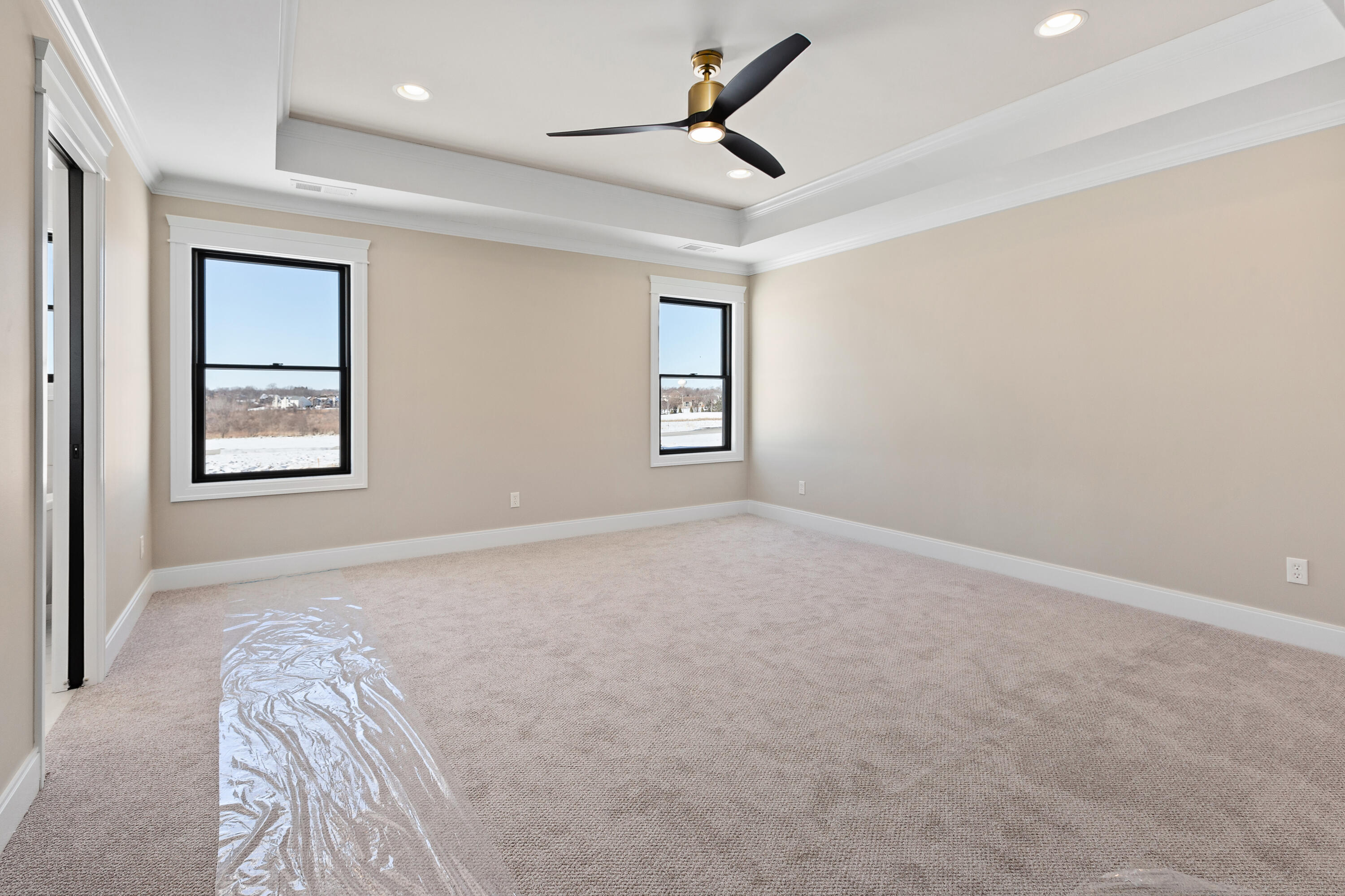 9410 Tall Grass Trail