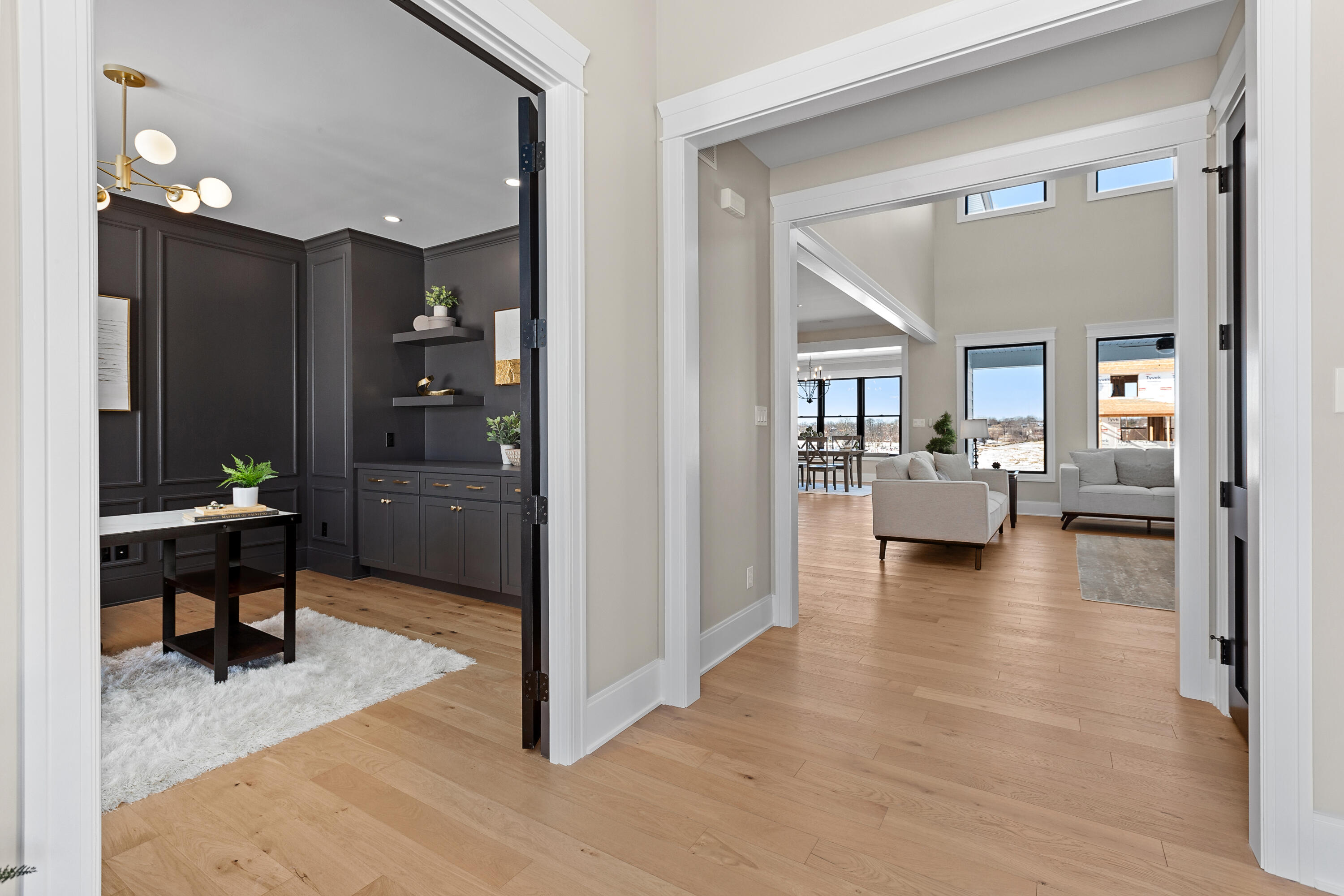 9410 Tall Grass Trail