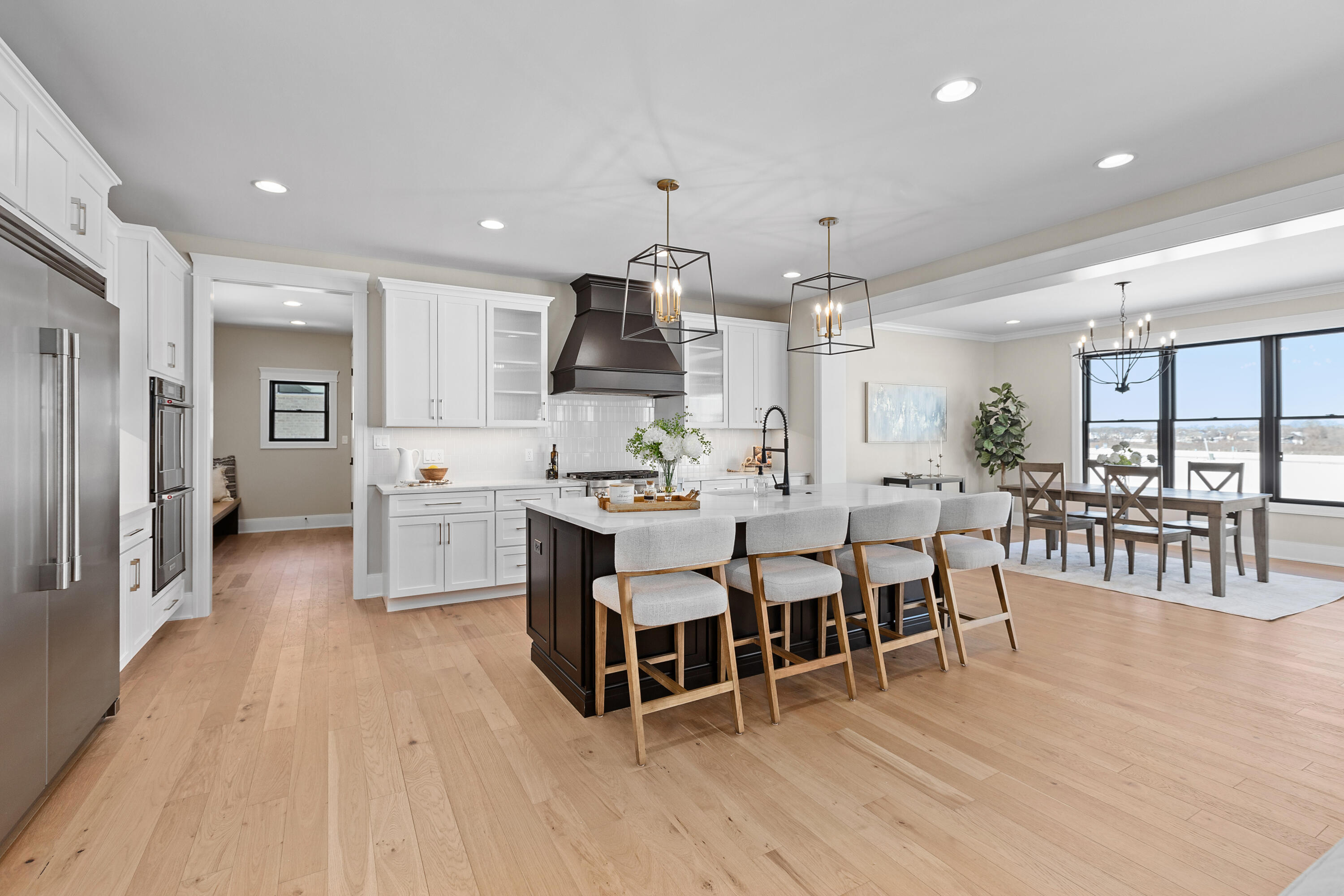 9410 Tall Grass Trail