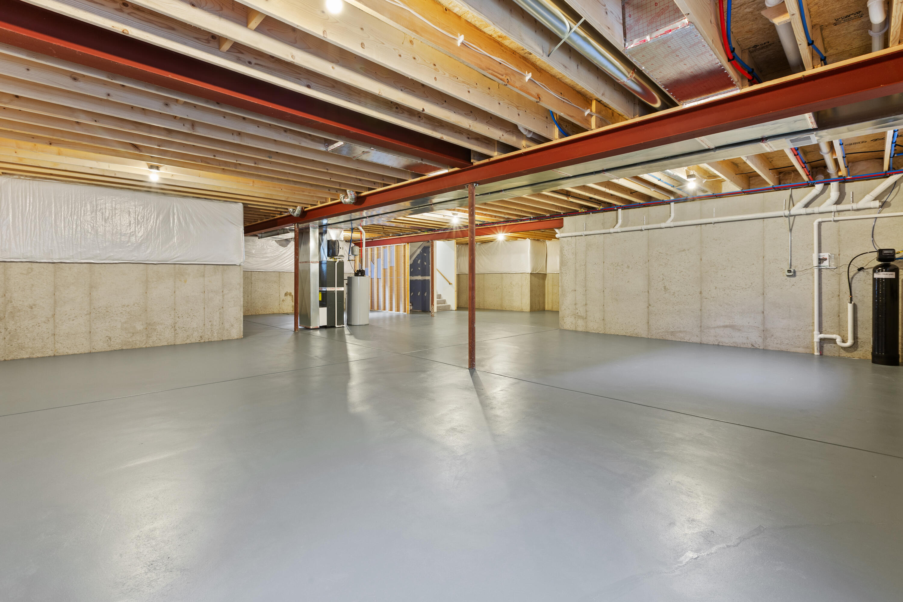 9410 Tall Grass Trail