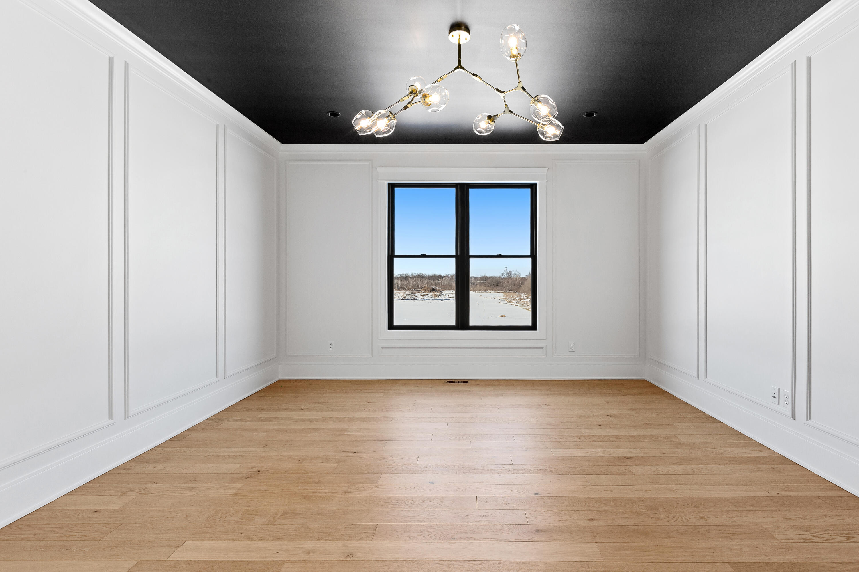 9410 Tall Grass Trail