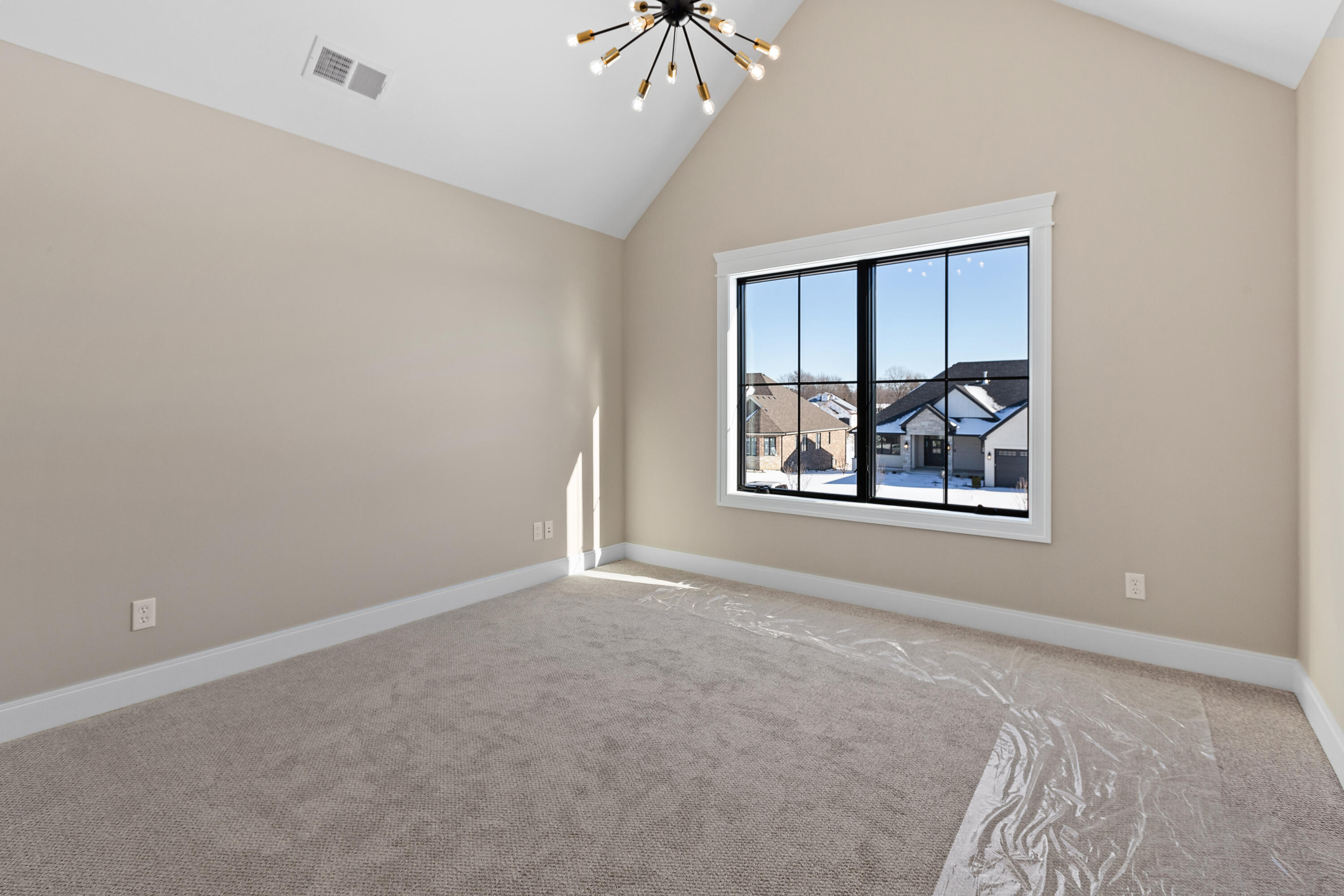 9410 Tall Grass Trail