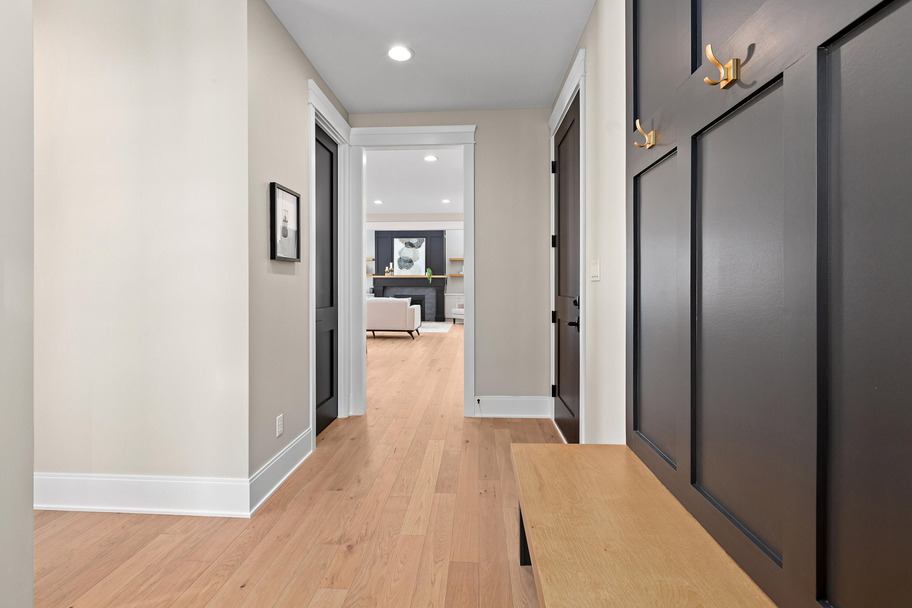 9410 Tall Grass Trail