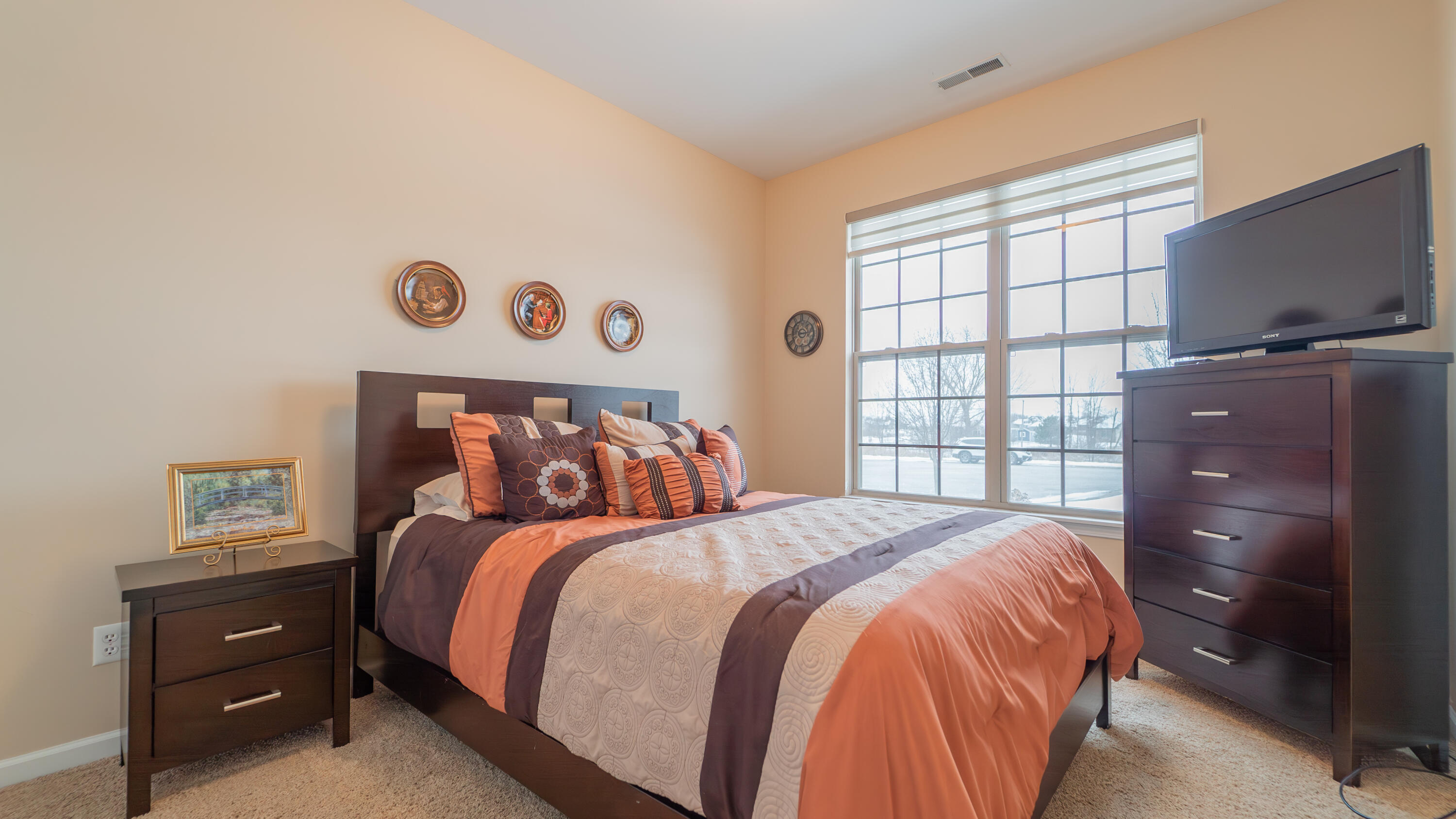 9894 Settlers Court