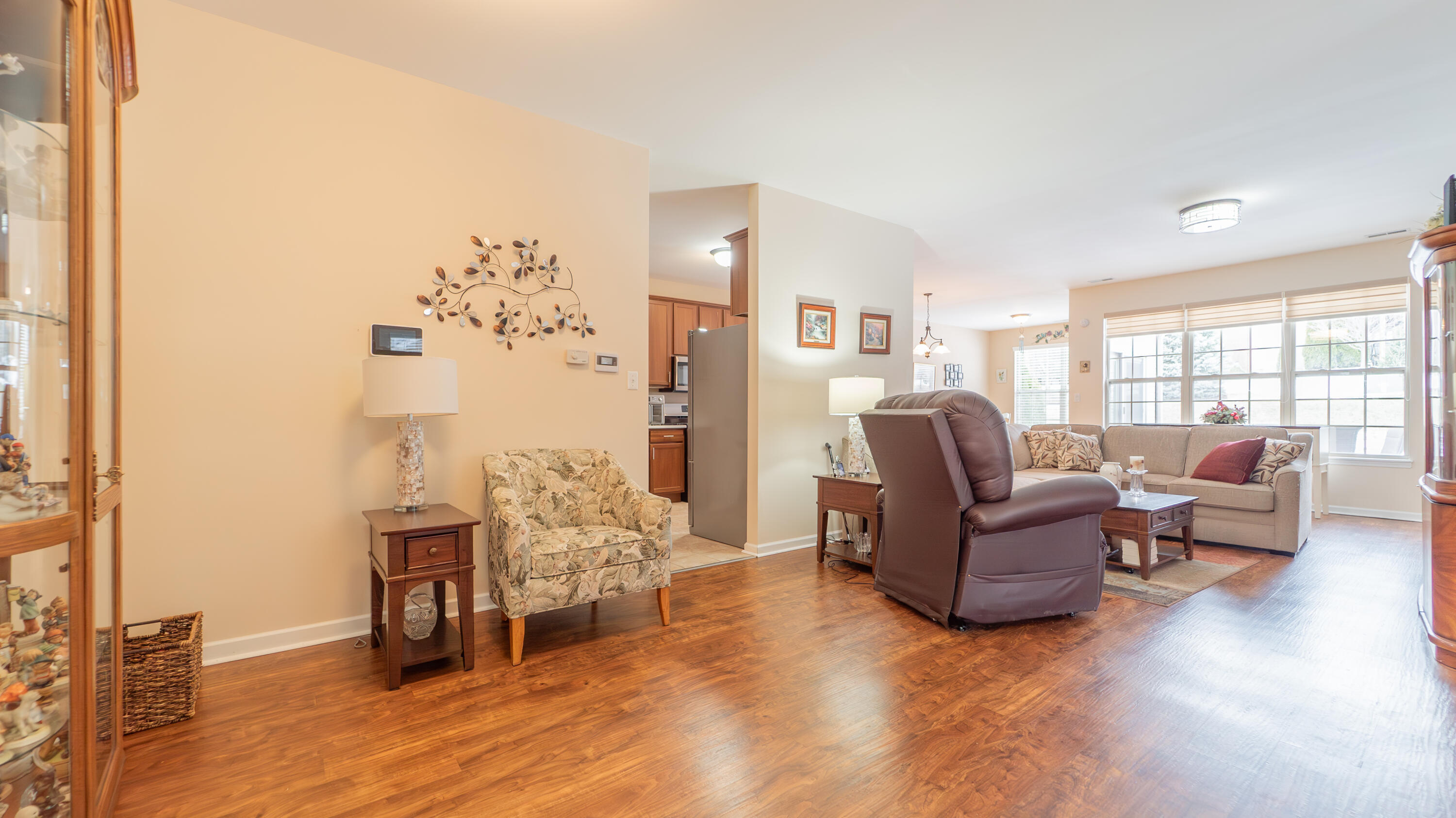 9894 Settlers Court