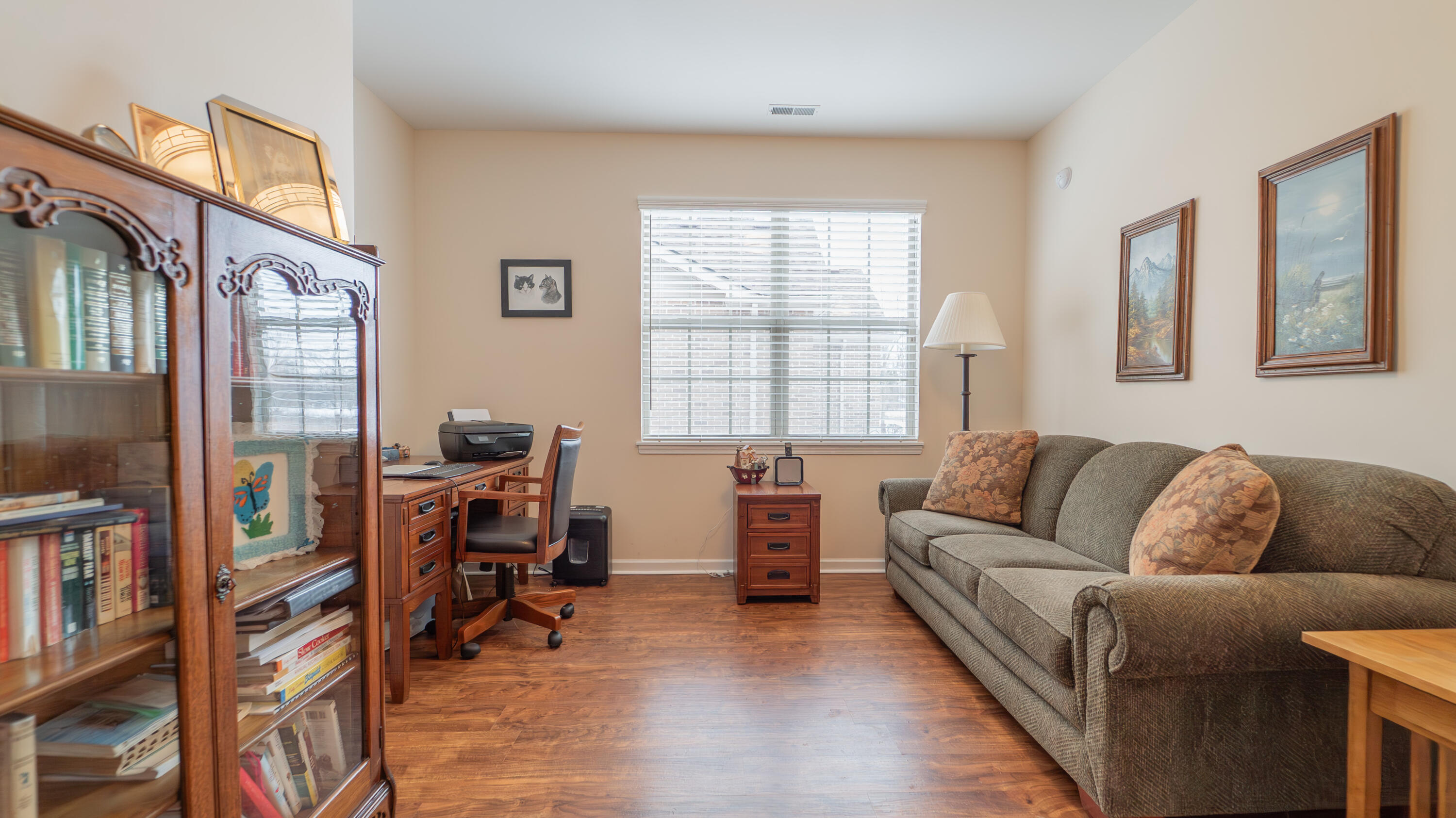 9894 Settlers Court