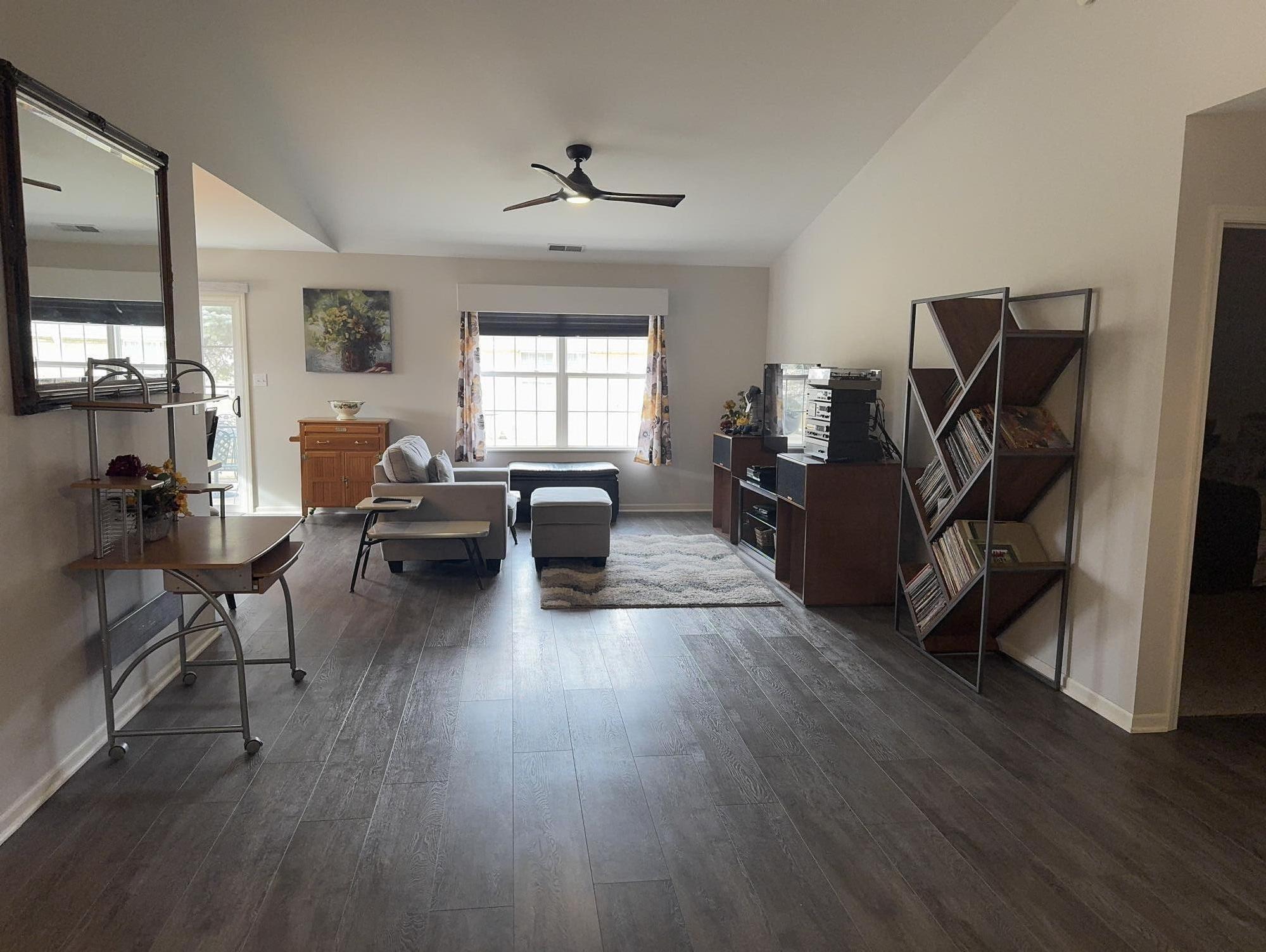 1030 Easy Street Unit: A