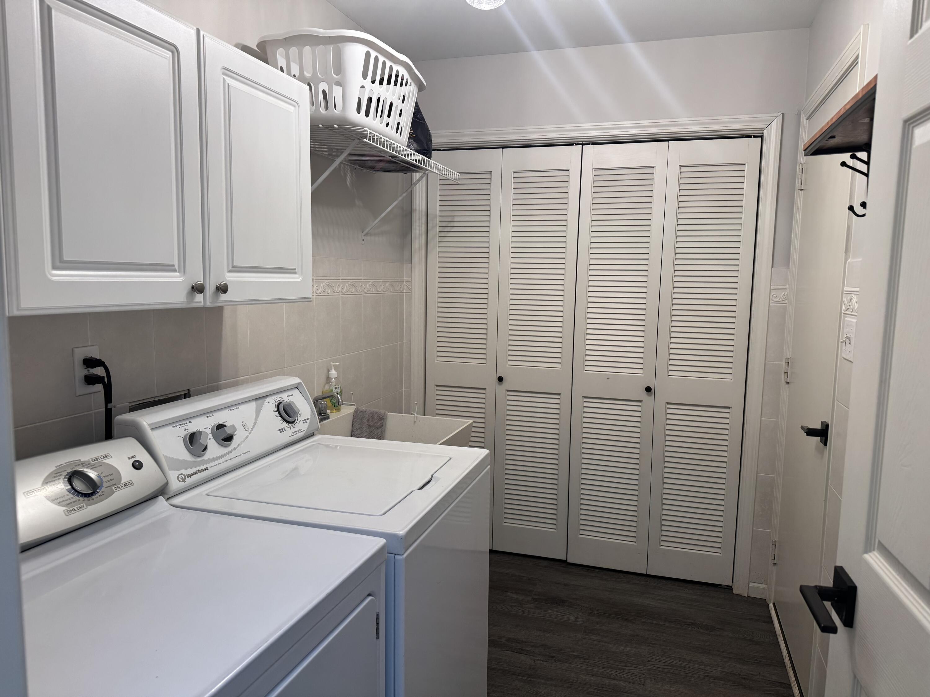 1030 Easy Street Unit: A