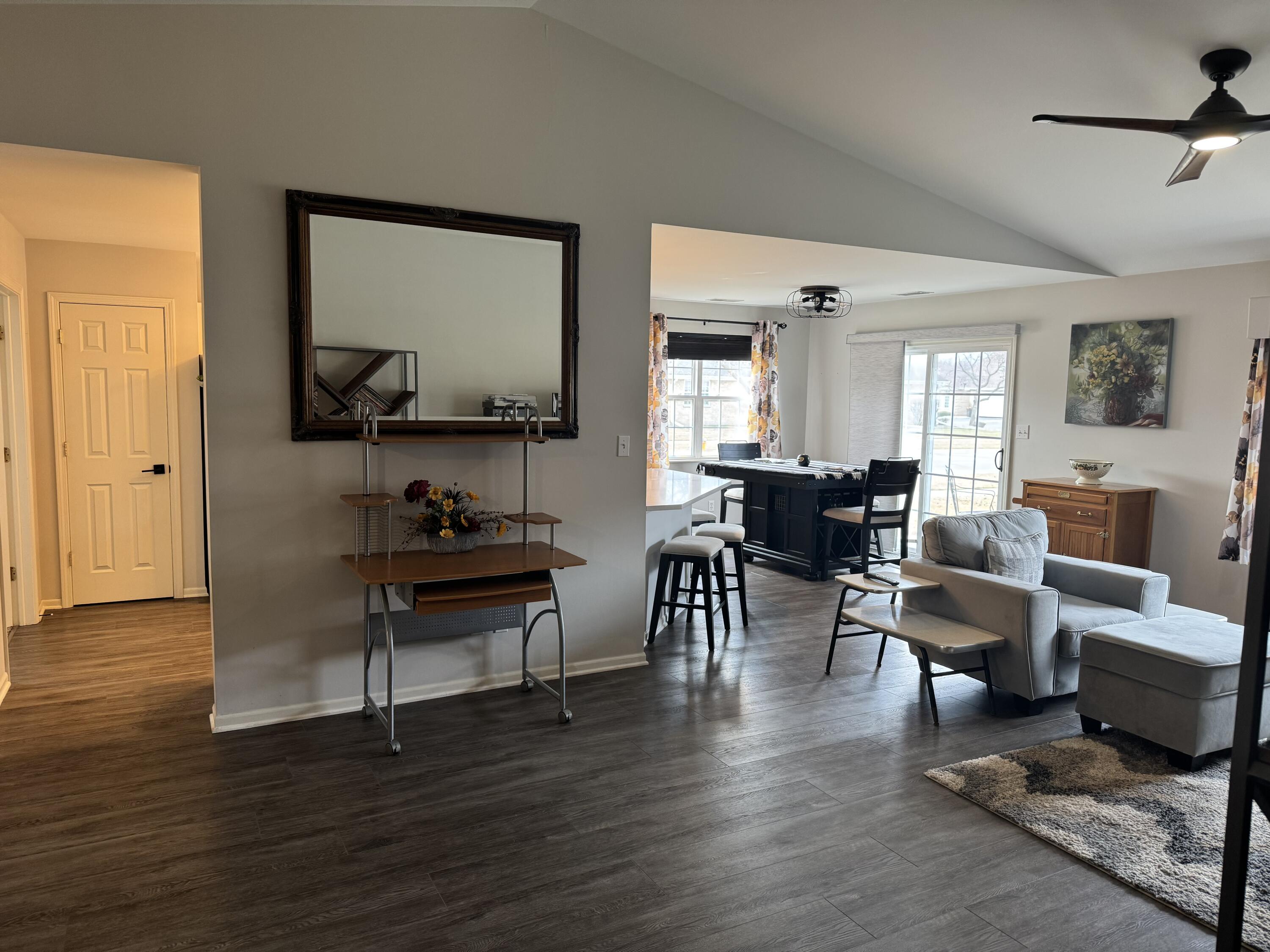 1030 Easy Street Unit: A