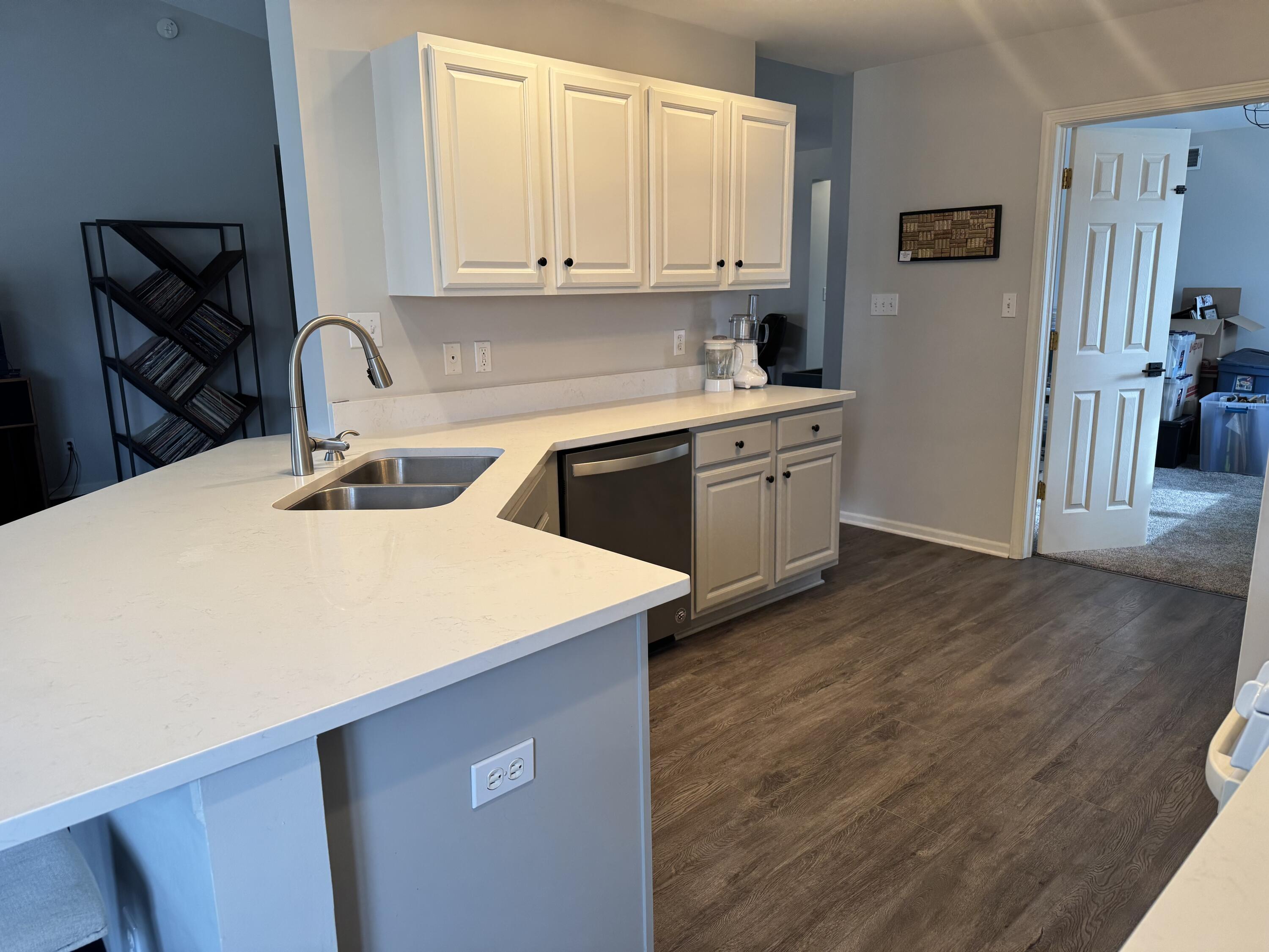 1030 Easy Street Unit: A