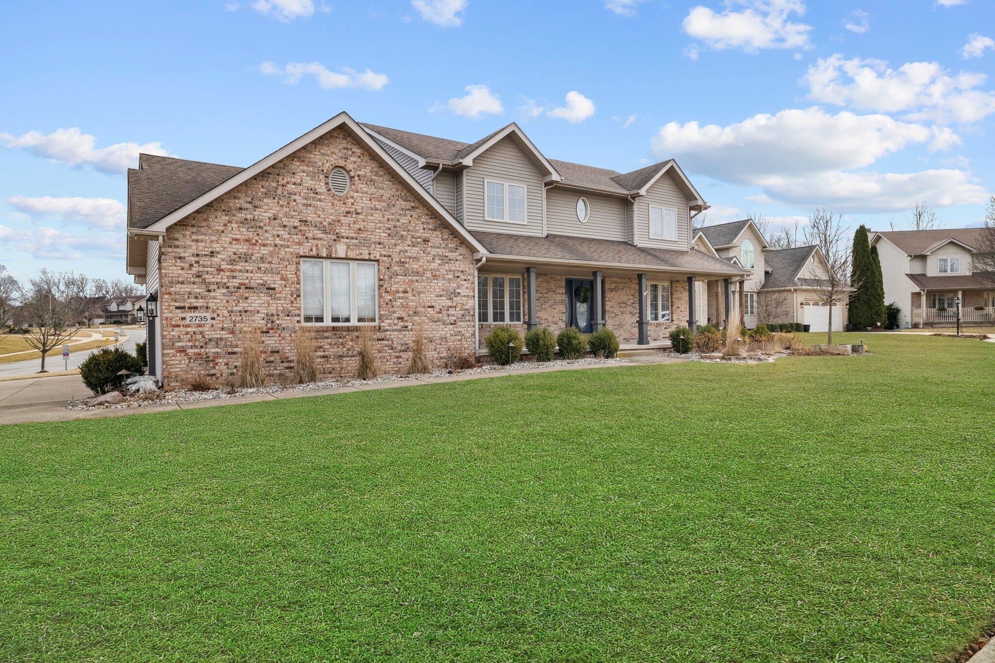2735 Squire Court