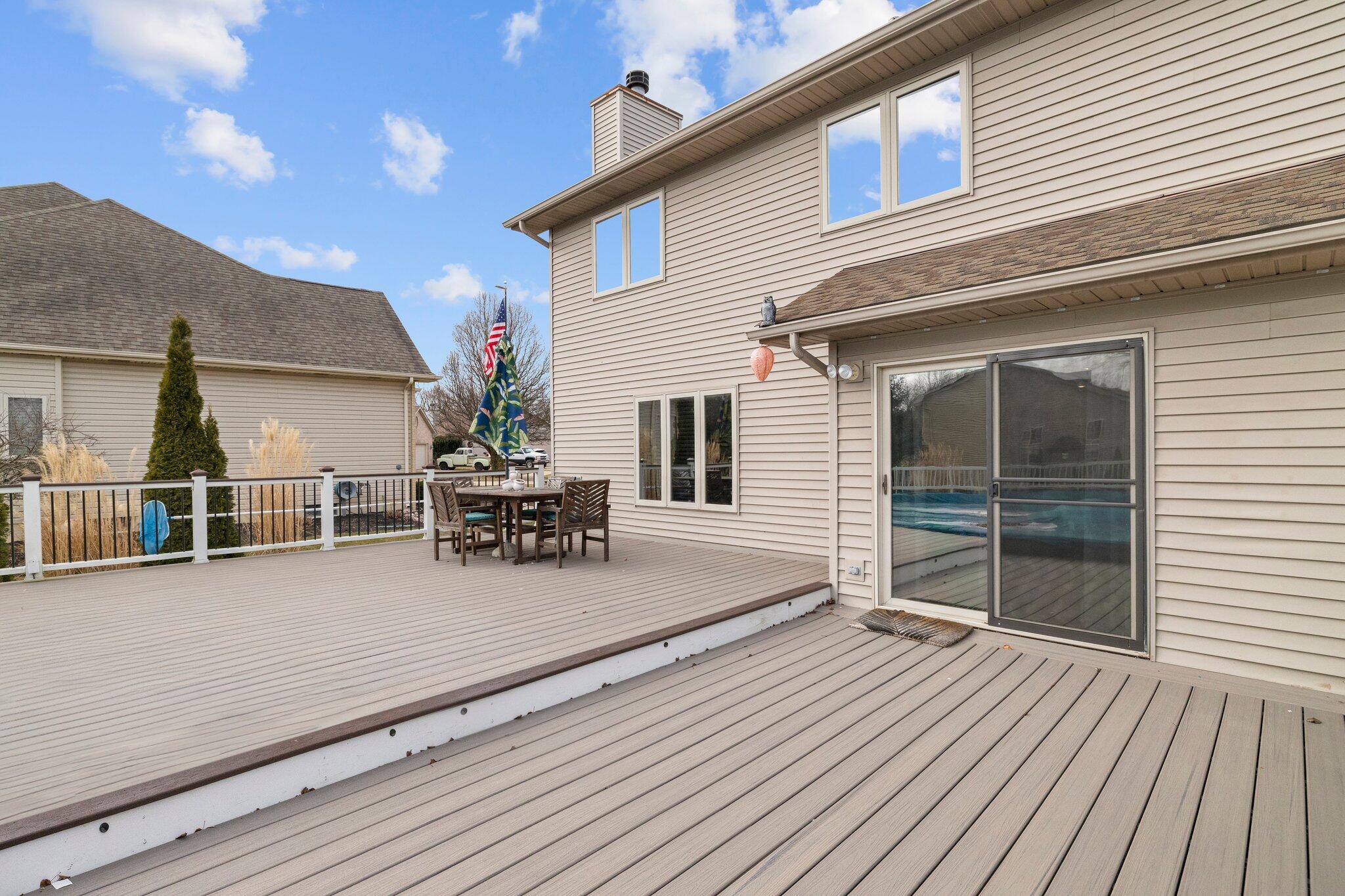 2735 Squire Court