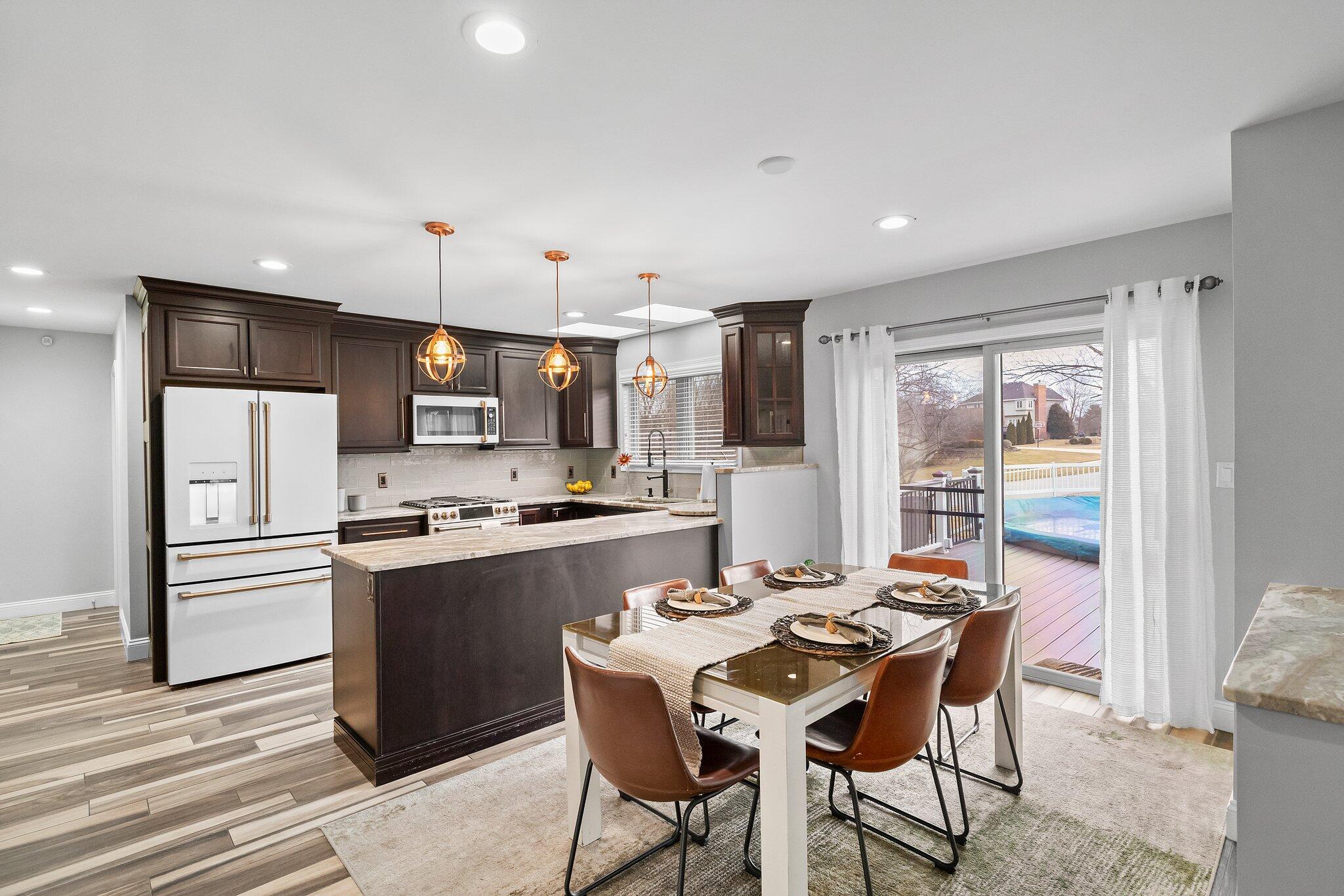 2735 Squire Court