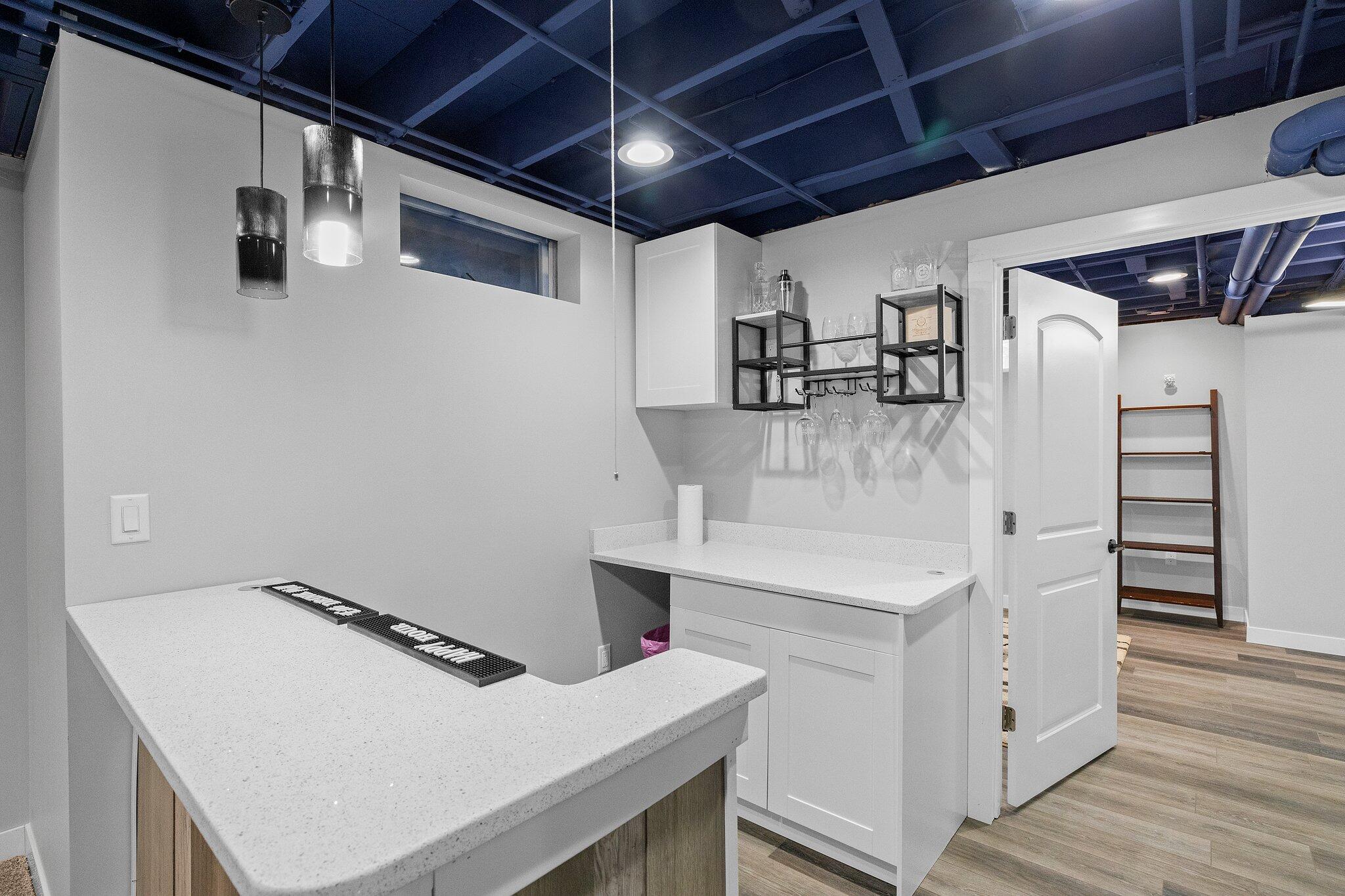 2735 Squire Court