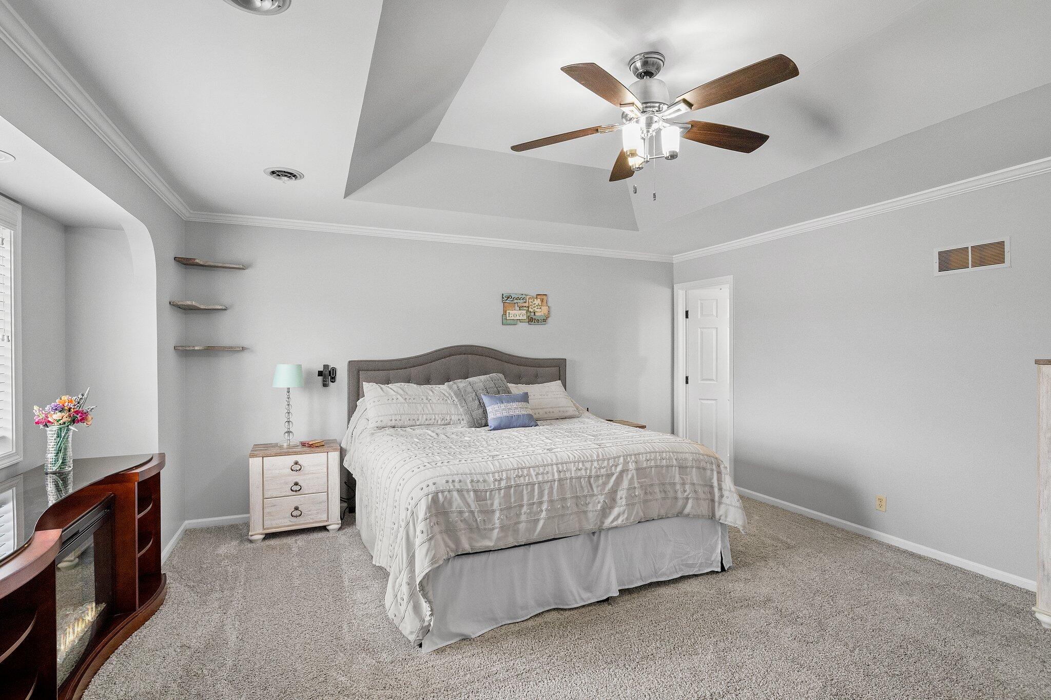 2735 Squire Court