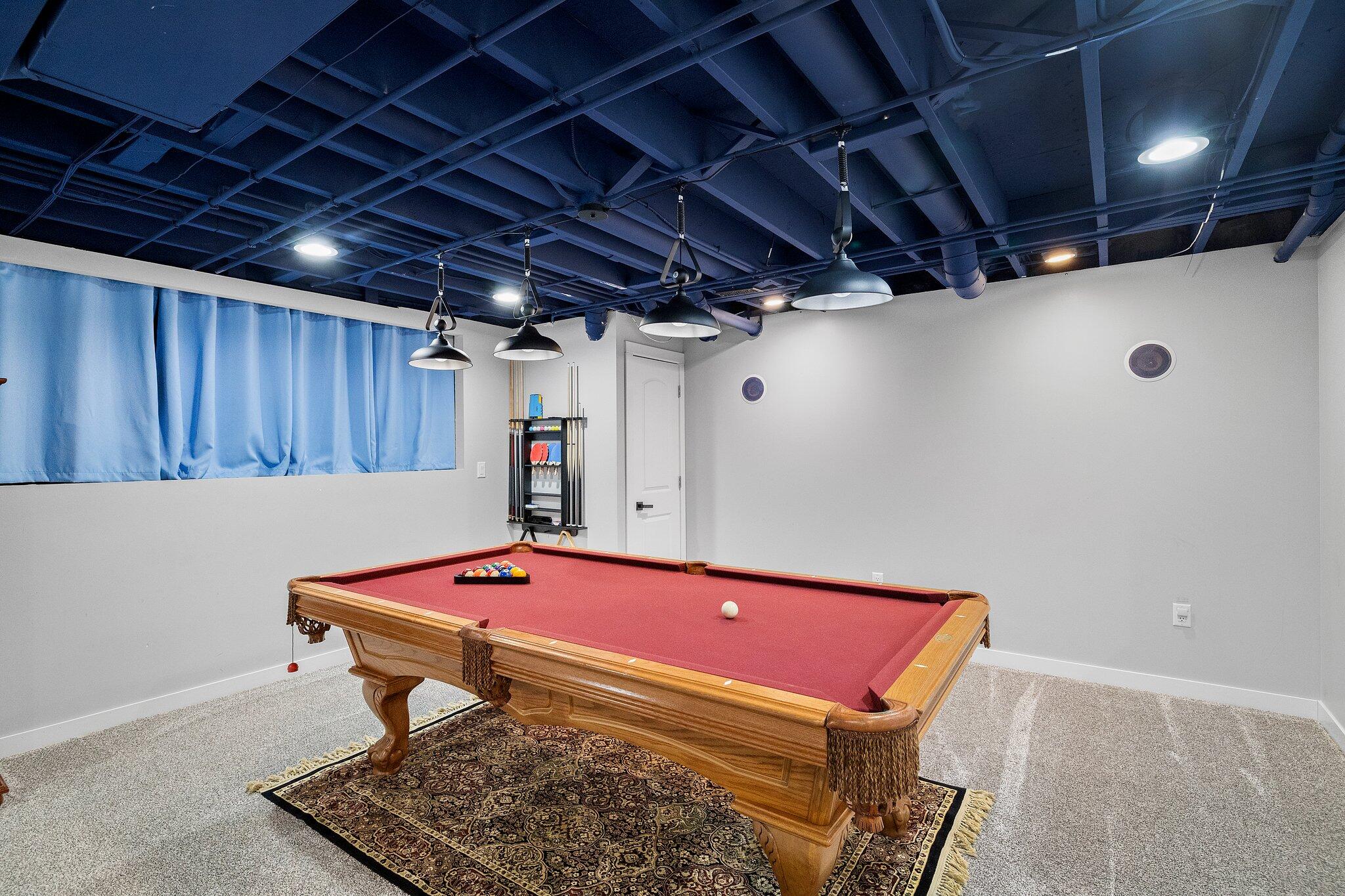 2735 Squire Court