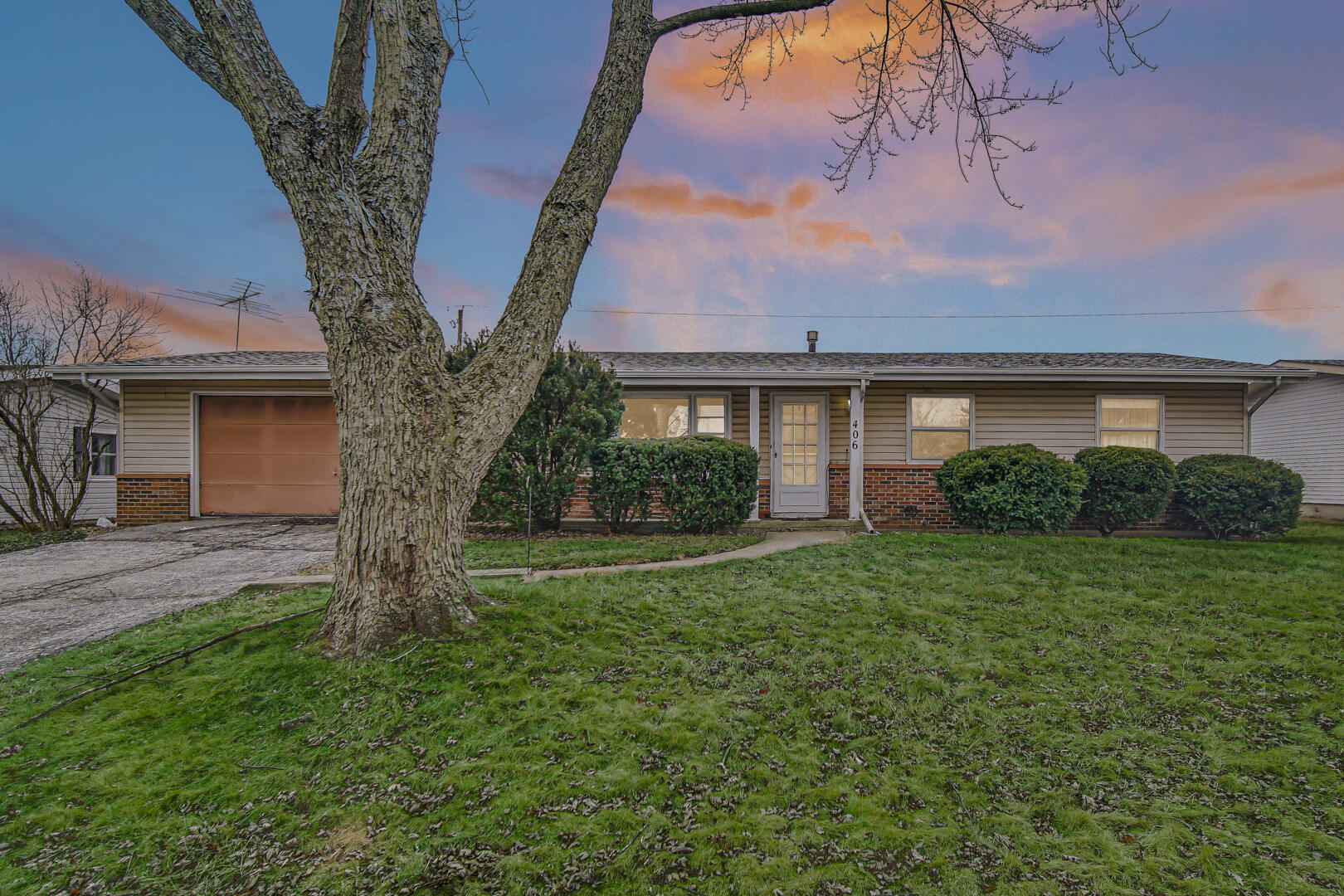 406 Sandalwood Drive