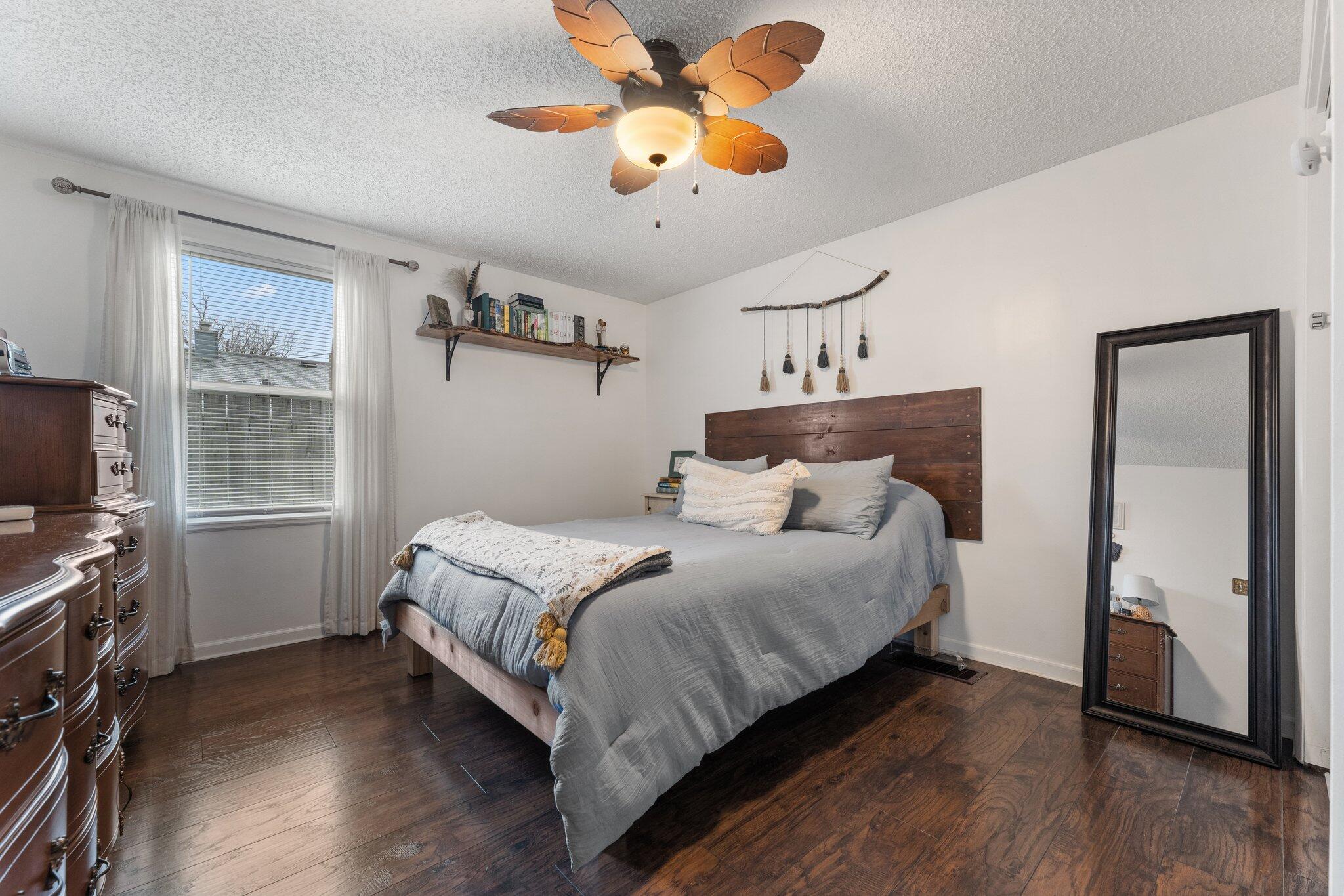 108 Henderlong Pkwy